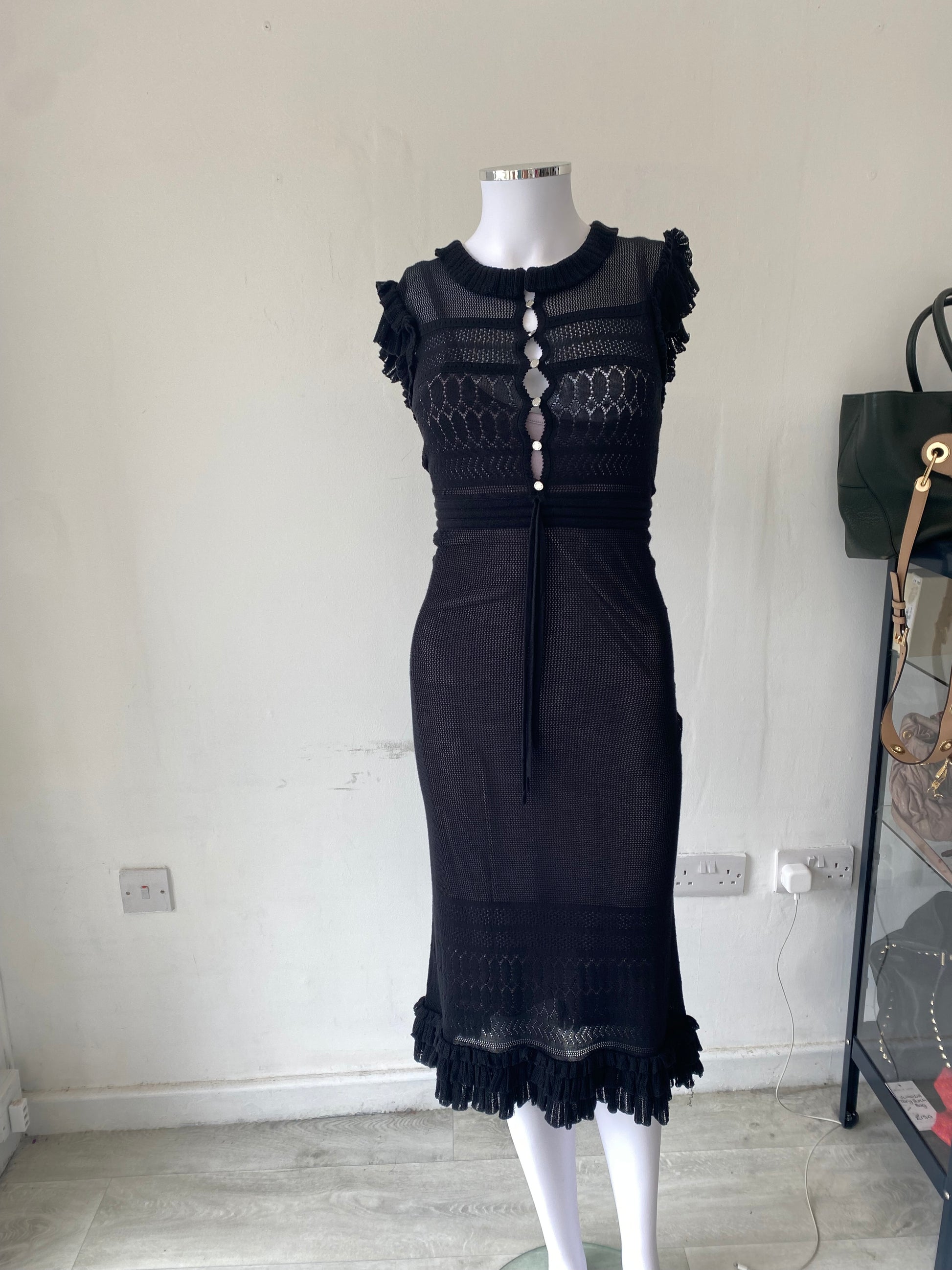 Karen Millen Black Knit Dress Size 8 Follow The Clothes Karen Millen Black Knit Dress Size 8 Follow The Clothes