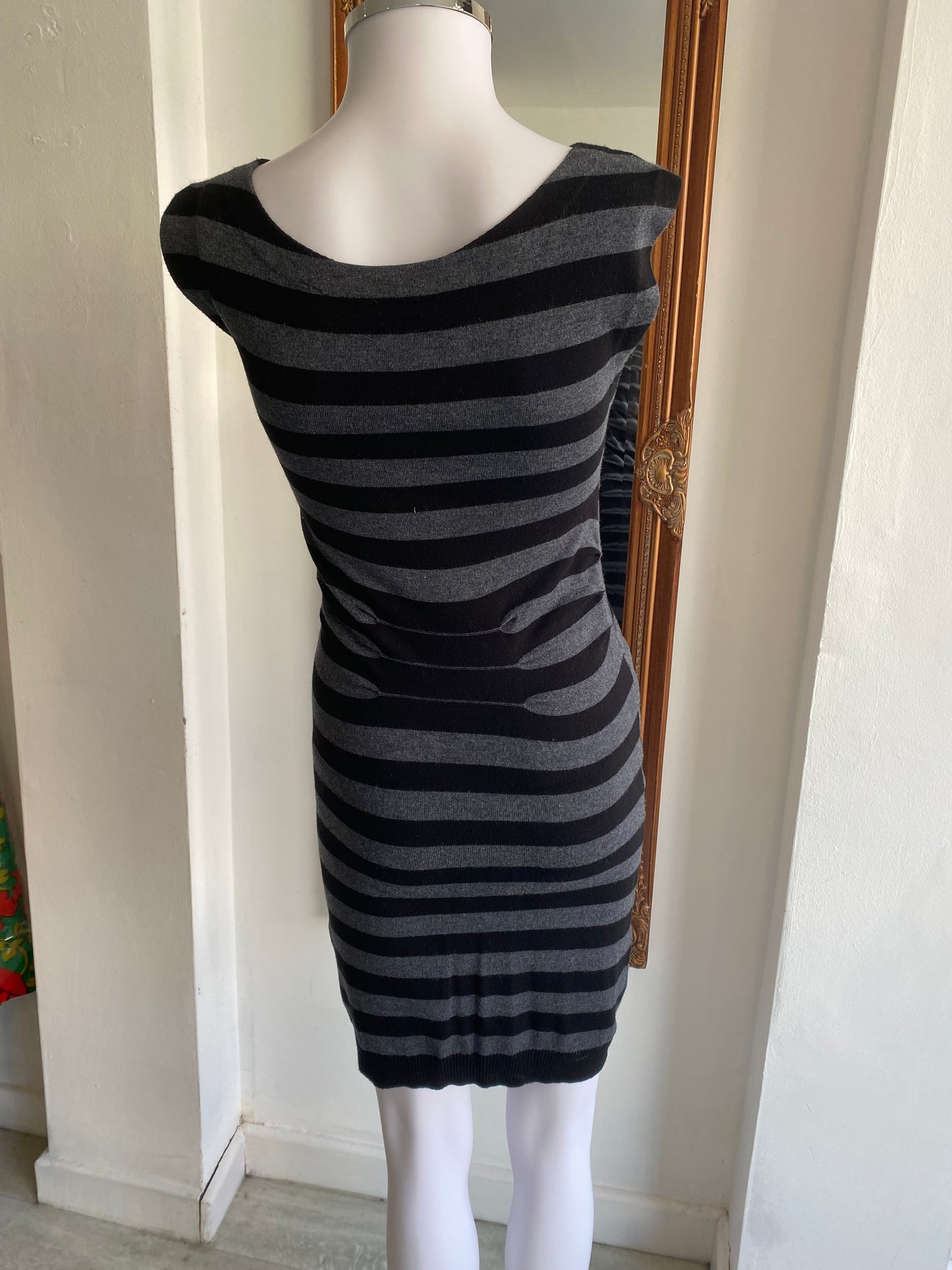 Ted Baker black and grey knitted dress size 8
