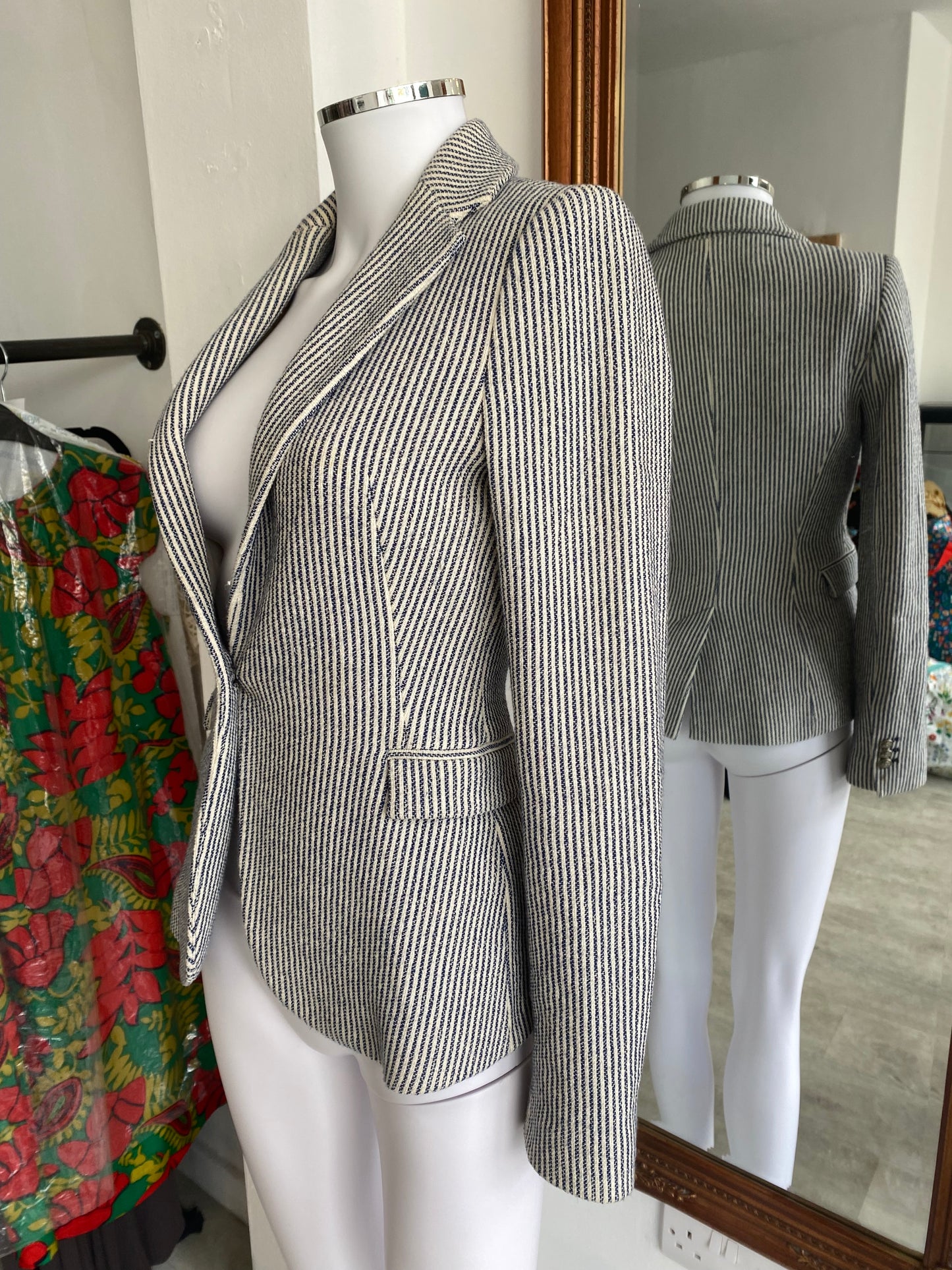 Zara striped blazer size 6-8