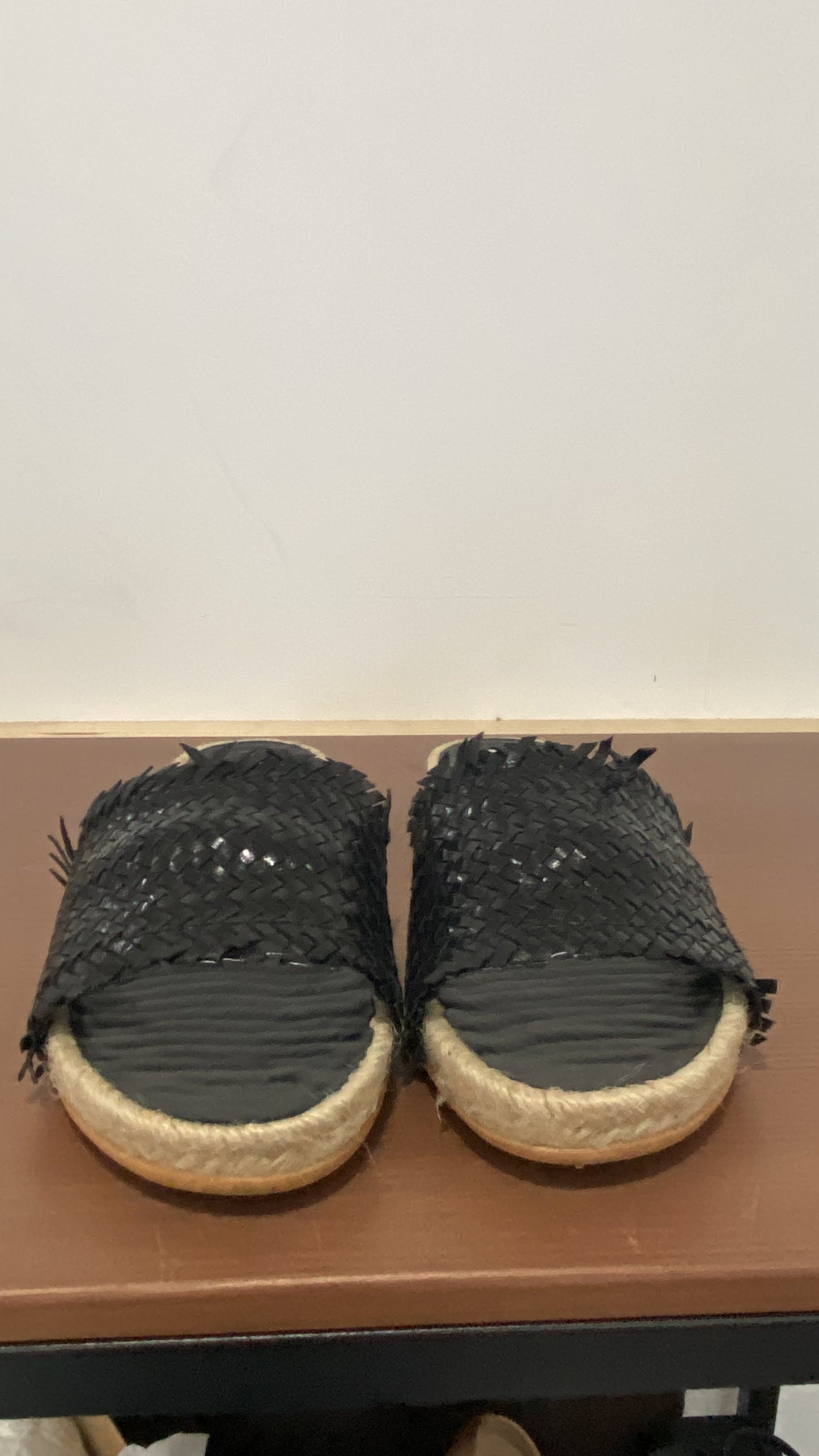 Kanna Black Leather Sliders Size 5