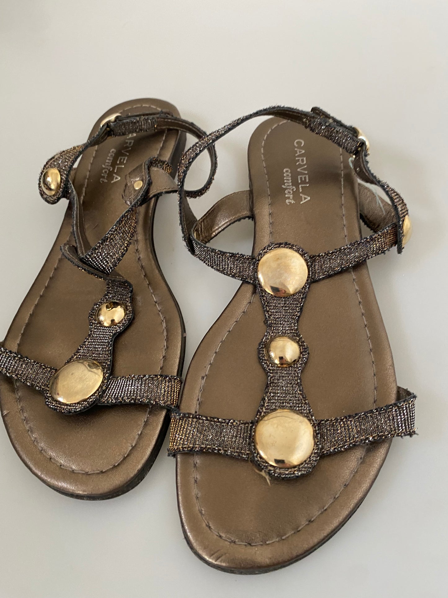 Carvela gold metallic sandals size 3