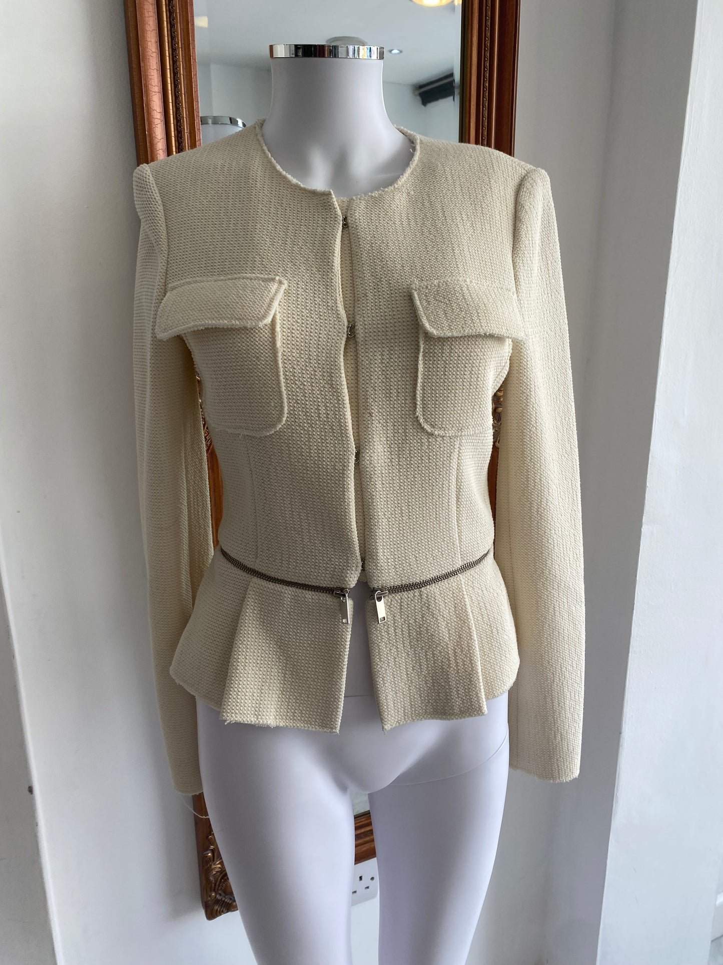 Zara cream jacket size 6-8