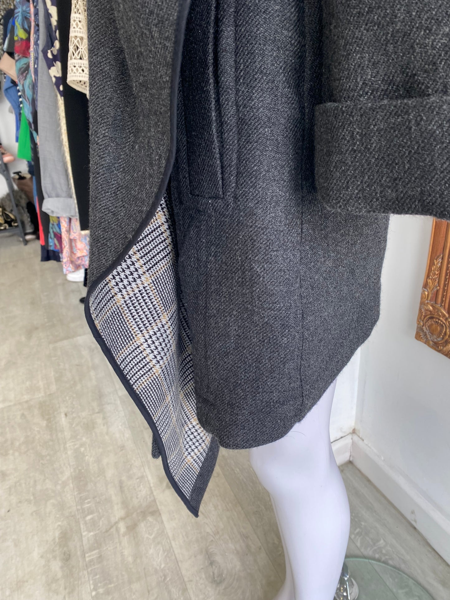 Karen Millen coat size 8-10