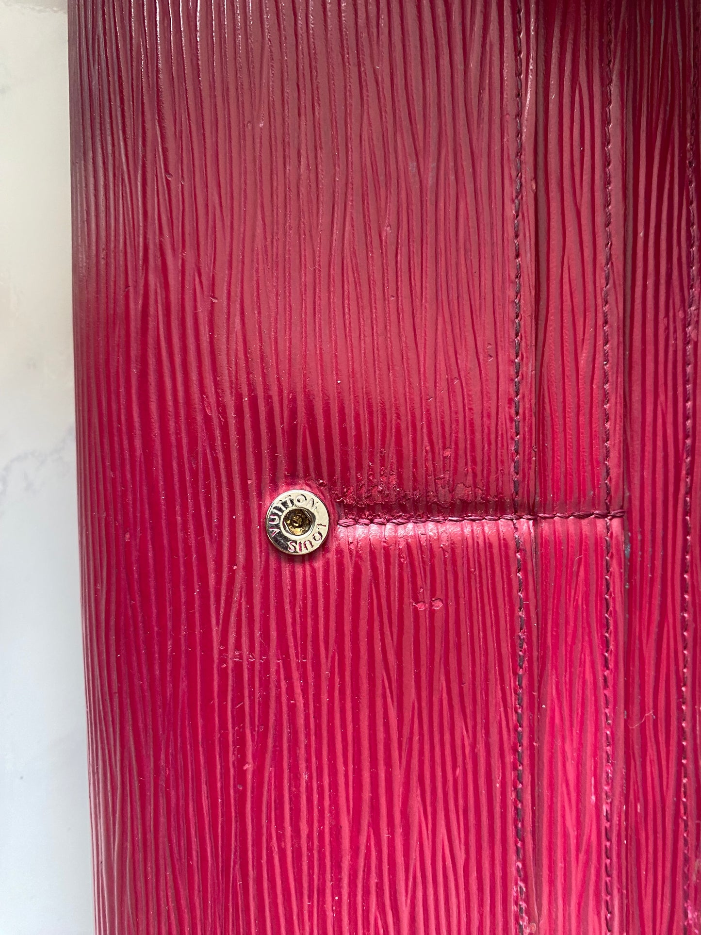 Louis Vuitton Sarah Wallet Epi Leather