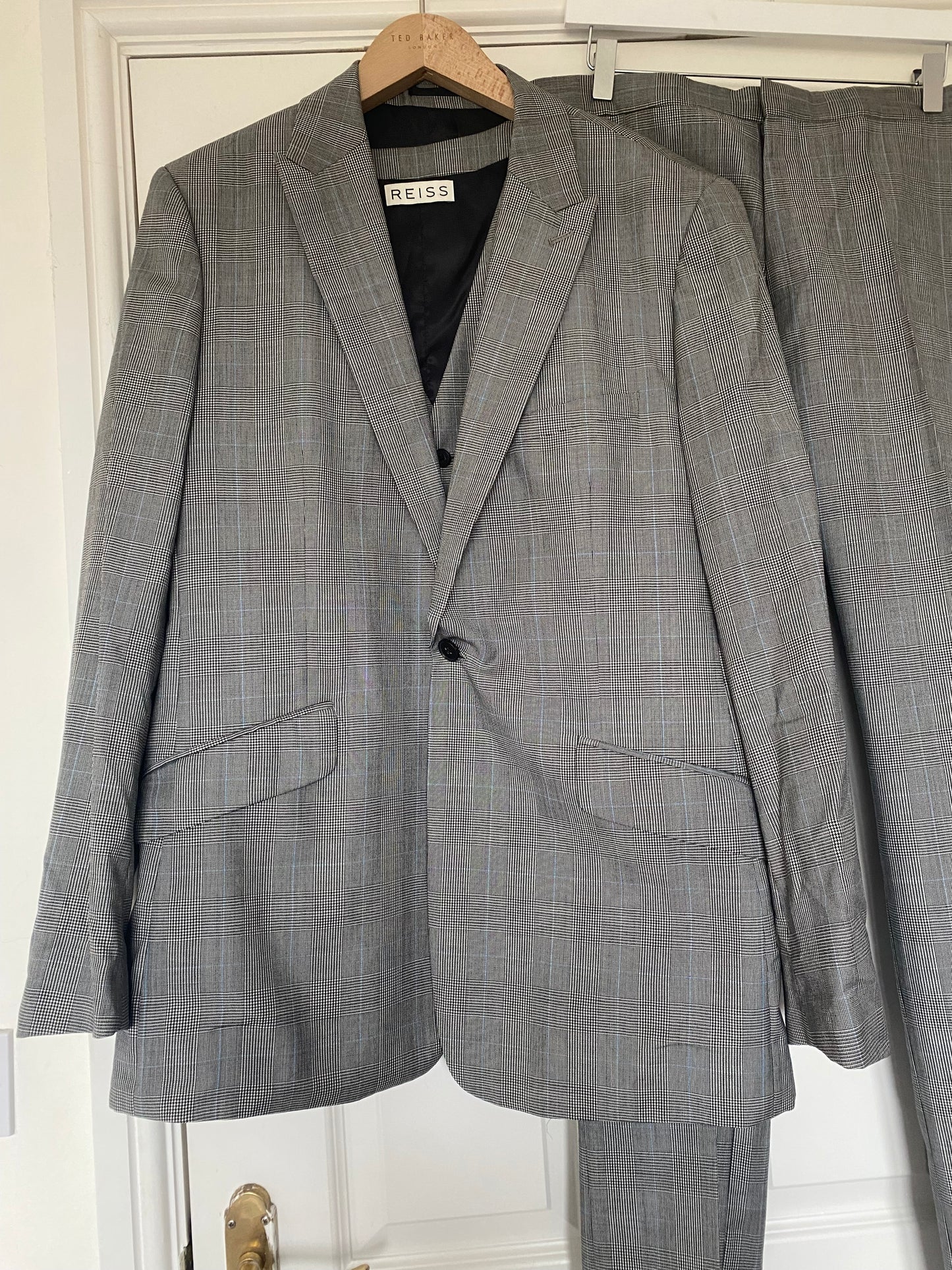 Reiss Prince of Wales check 3 Piece Suit
