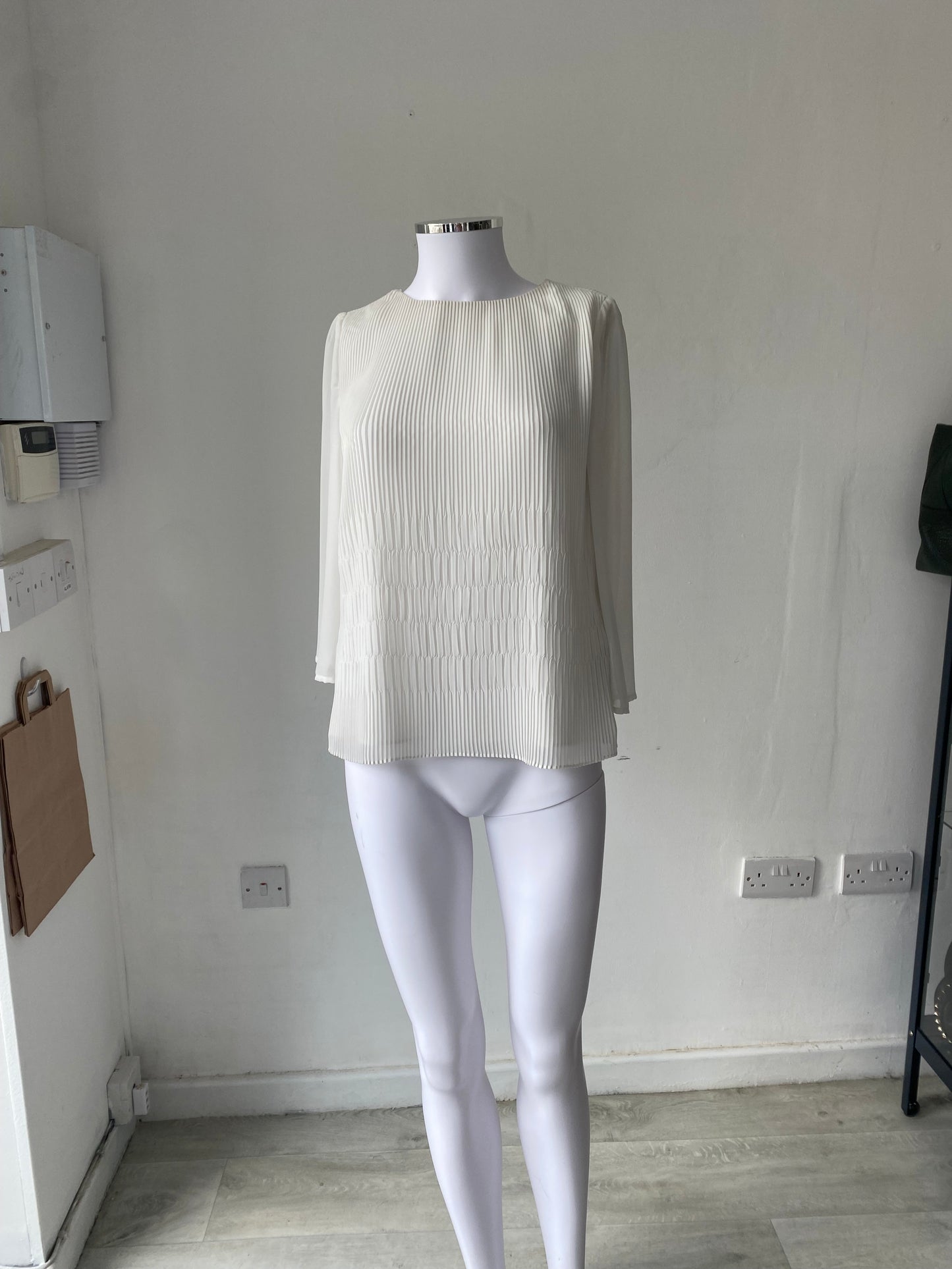 Ted Baker White Top Size 8-10