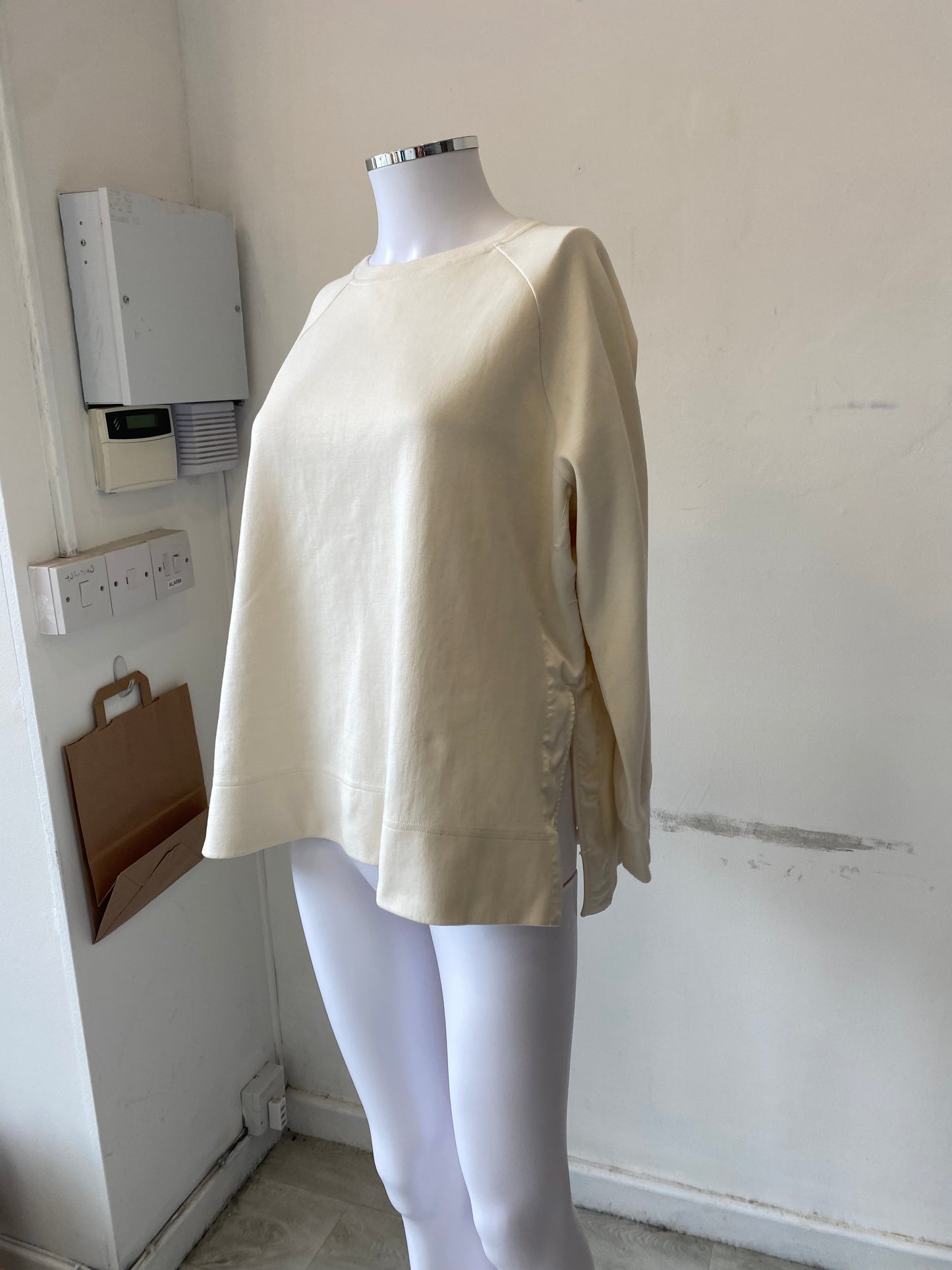 Polo Ralph Lauren Cream Sweater Size Small 8-12