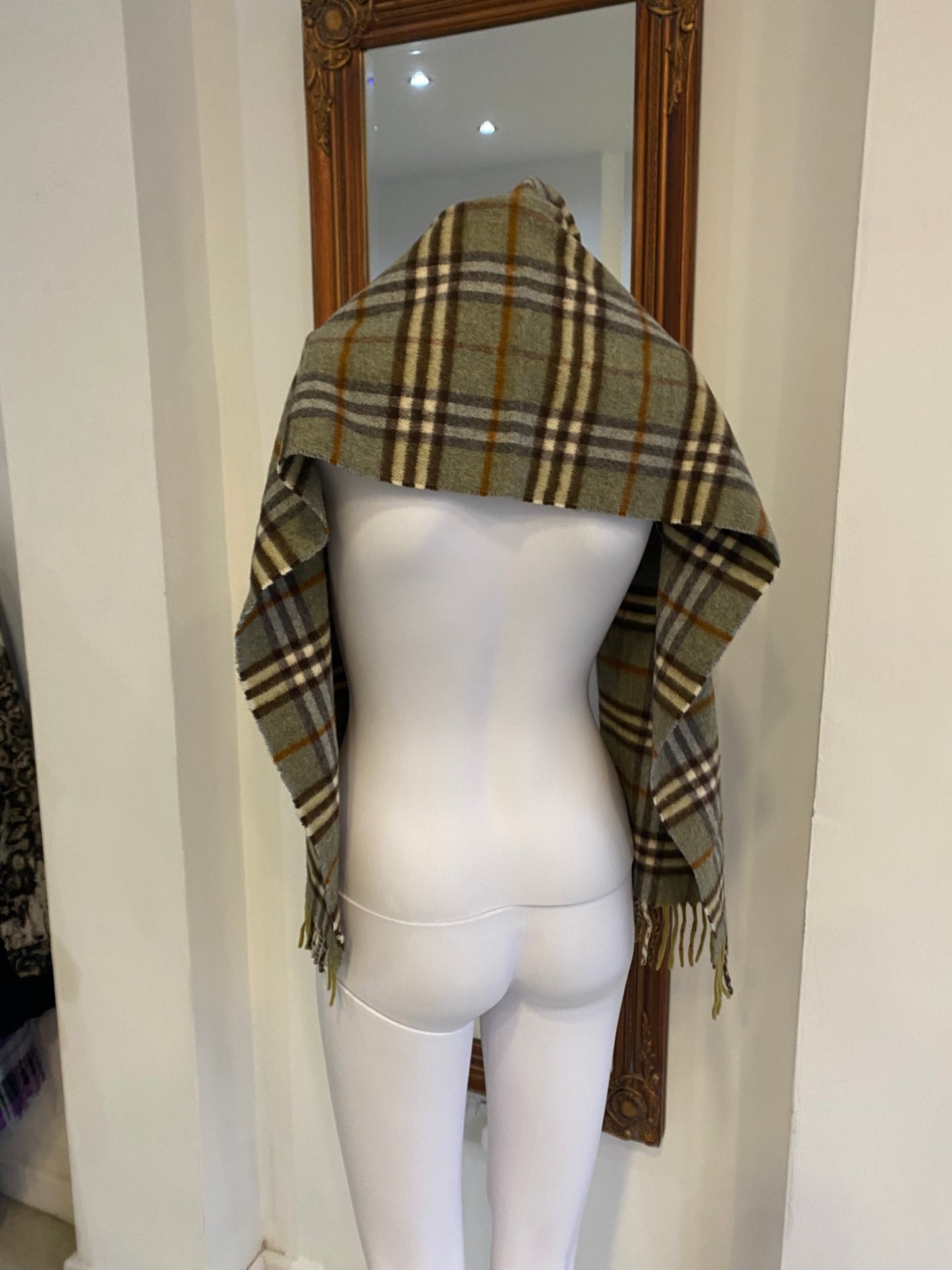Burberry Nova Check Scarf