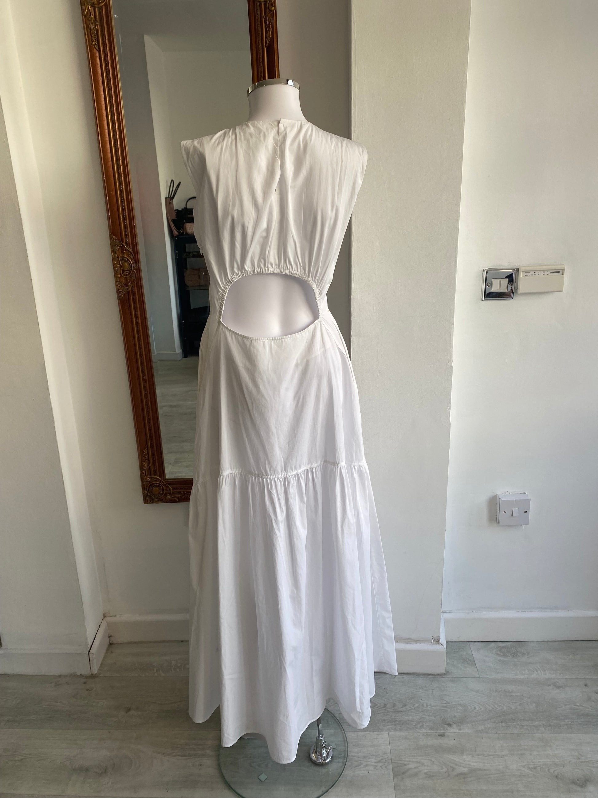 COS White Maxi Dress with Cut Out Back Size 10 COS White Maxi Dress with Cut Out Back Size 10