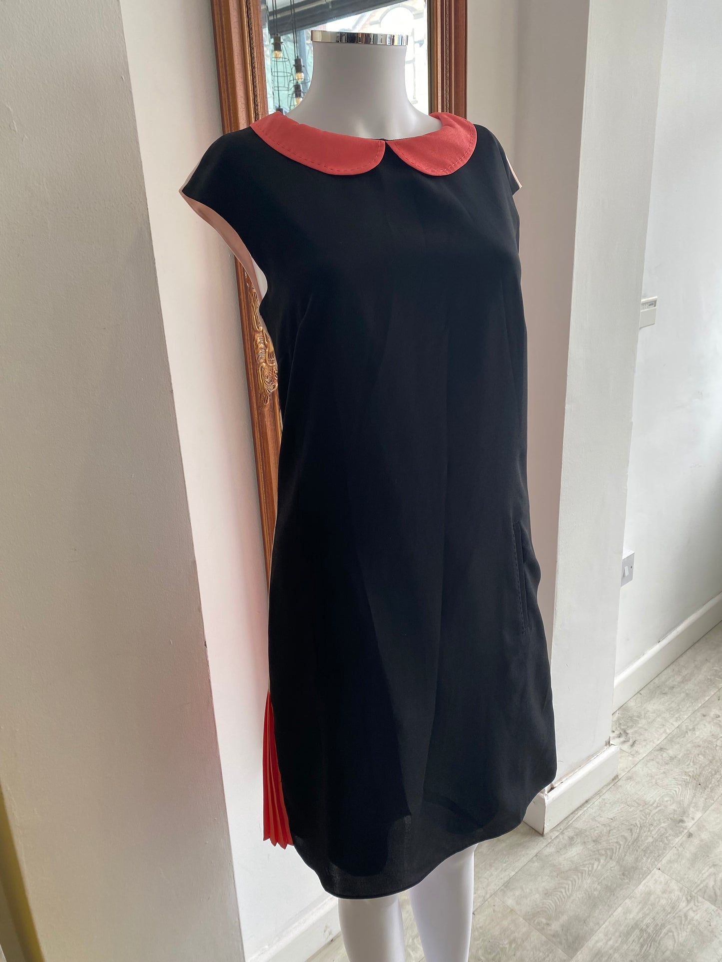 Ted Baker dress size 8