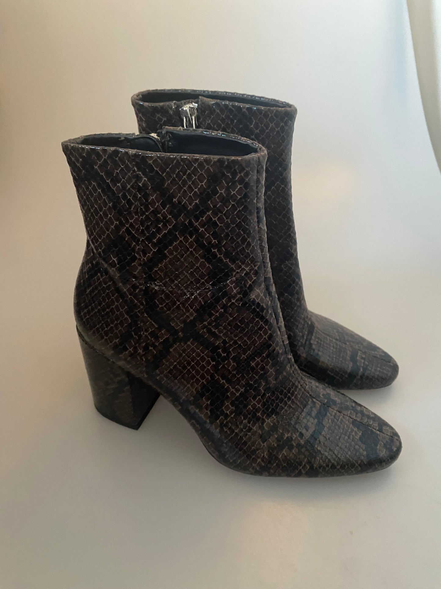 Zara snake ankle boots new size 3