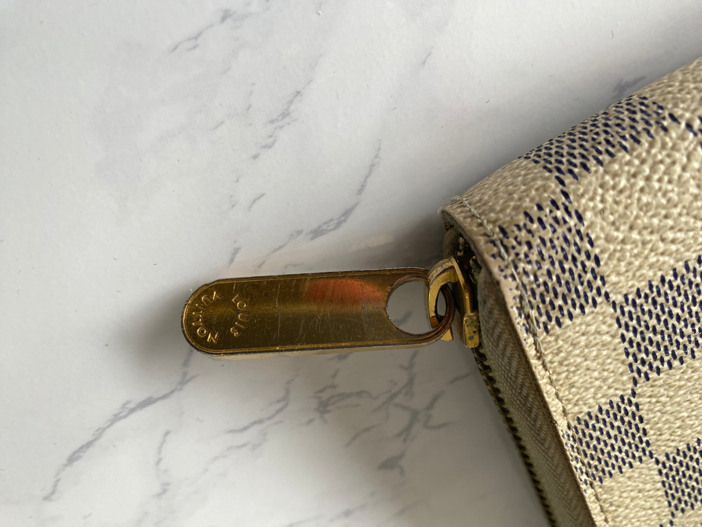 Louis Vuitton Damier Azure Zippy Organiser Wallet