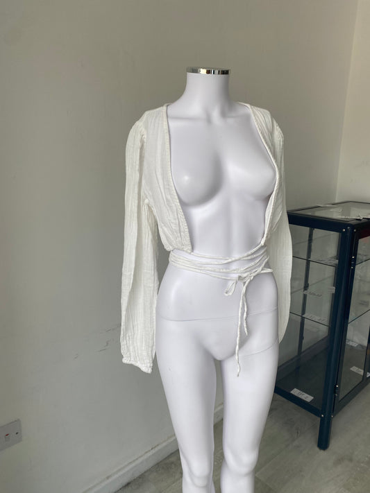 Pieces White Wrap Around Top Size XS 8