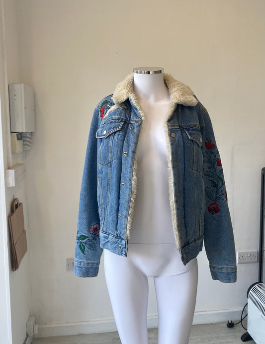 Sandro Denim Jacket with Faux Fur Lining and Embroidered Detailing Size 8
