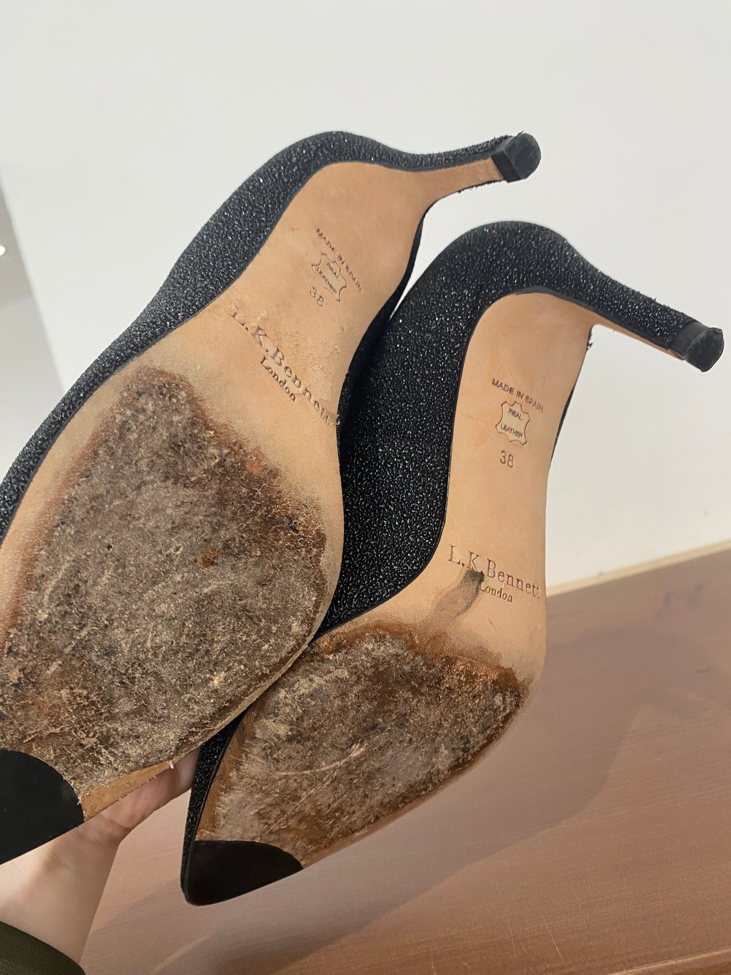 LK Bennett Black Gunmetal Textured Leather Court Shoes Size 5