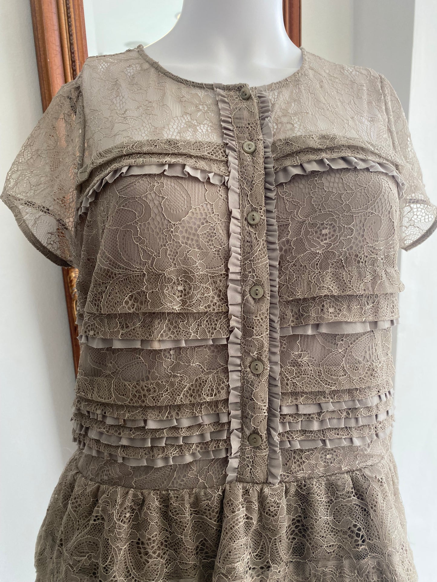 Hoss Intropia Lace Beige Dress Size 14