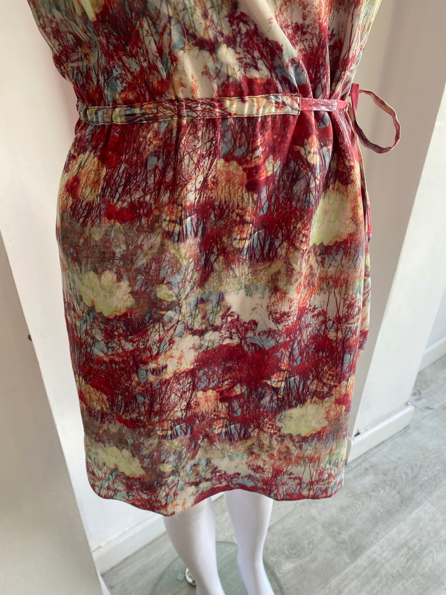 Reiss floral print dress size 8-10