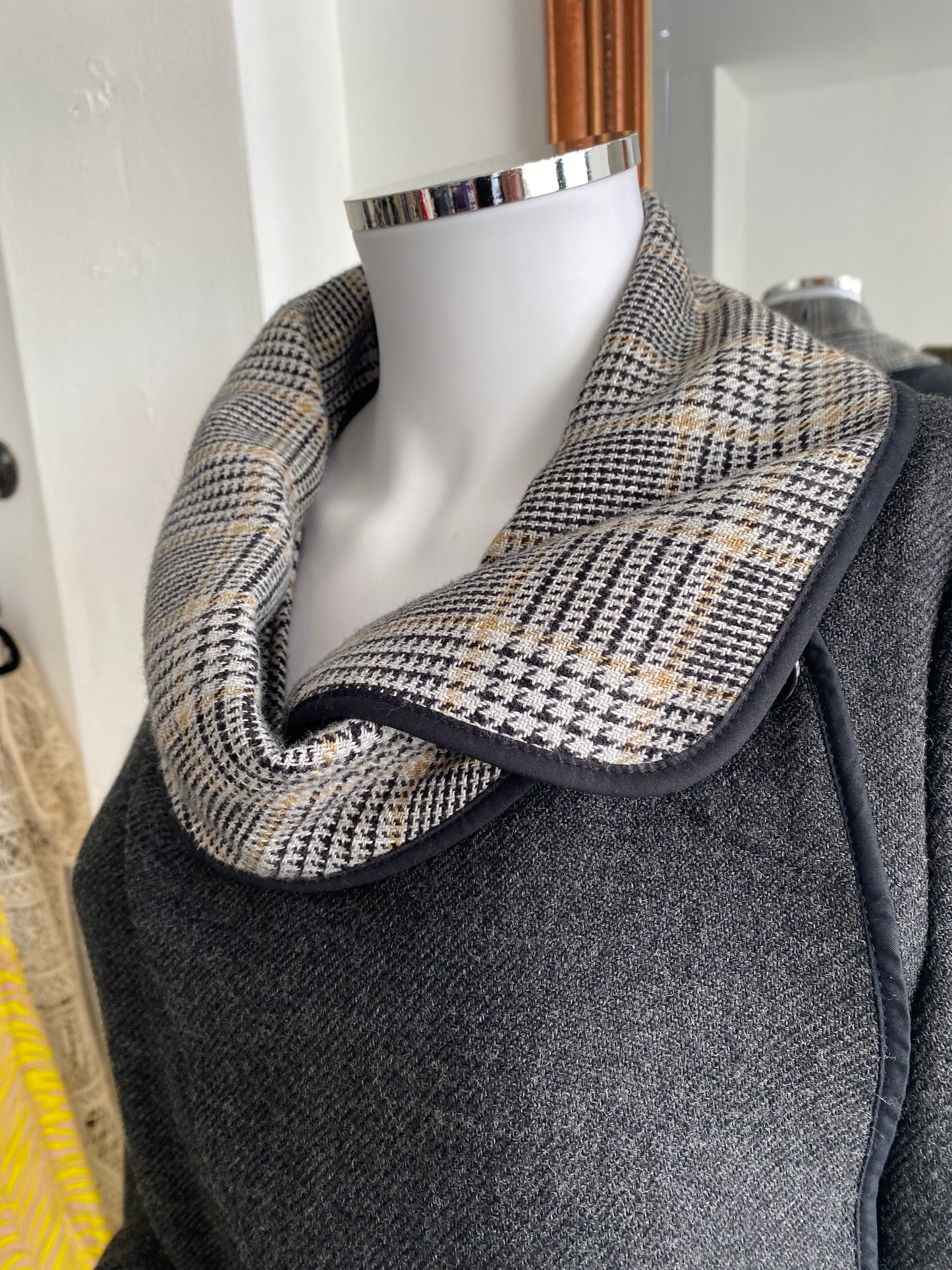 Karen Millen coat size 8-10