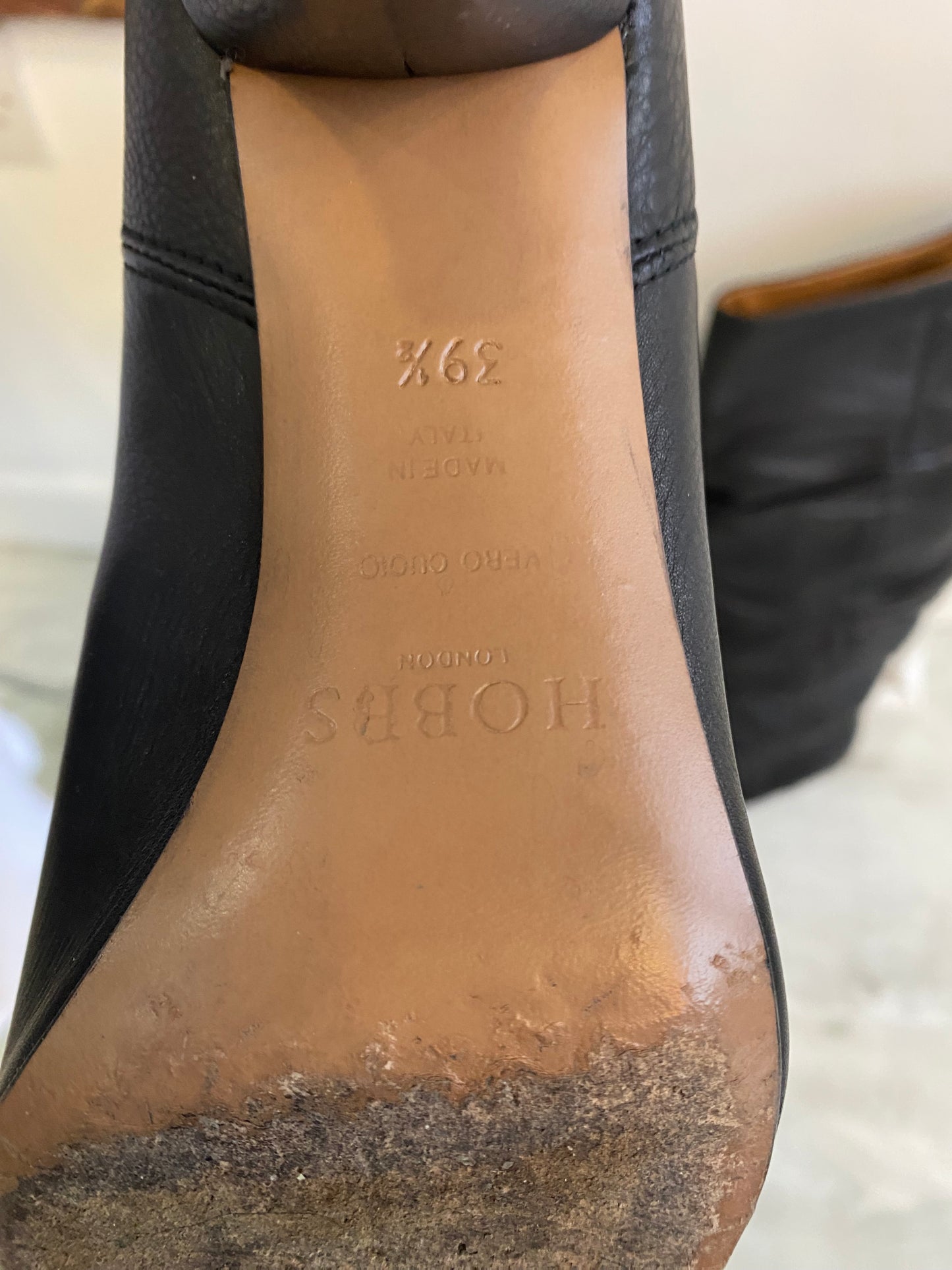 Hobbs Black Leather Ruched Knee High Boots Size 6.5