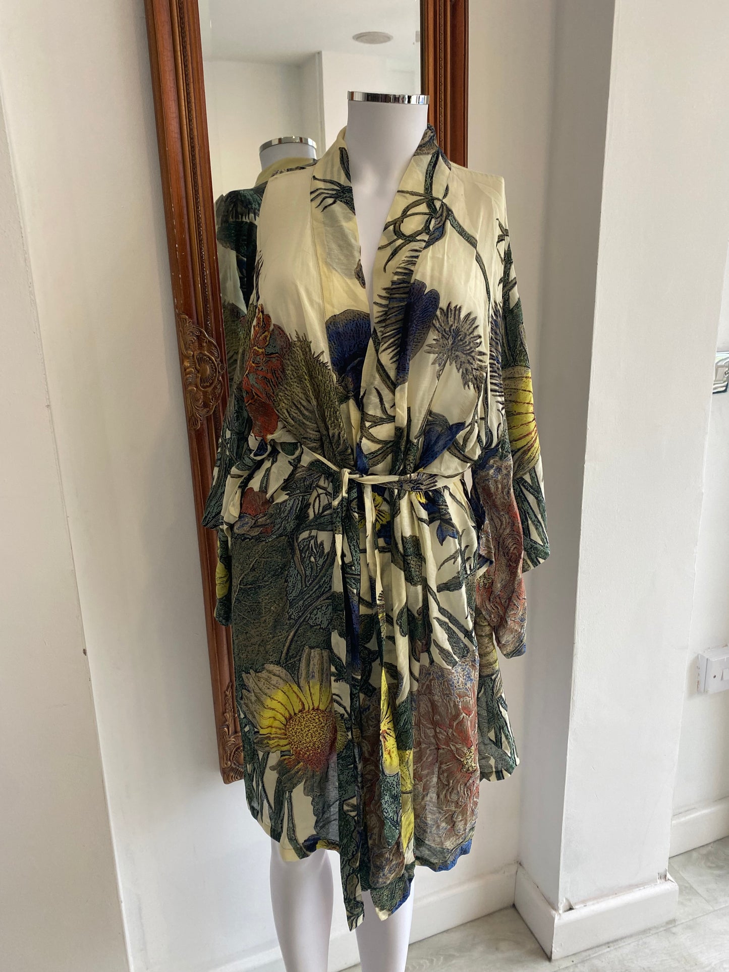 One Hundred Stars Tie Wrap Dress size 10-12