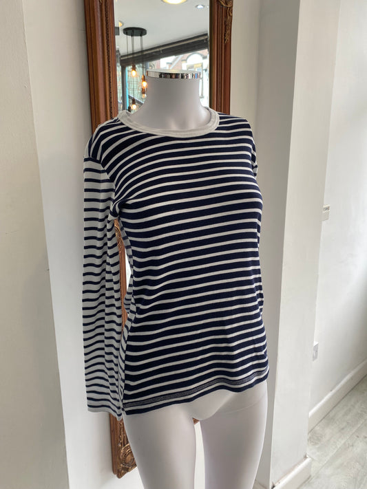 Nearby Nrby Dark Blue and White Striped Long Sleeved Top Size Medium 10-12