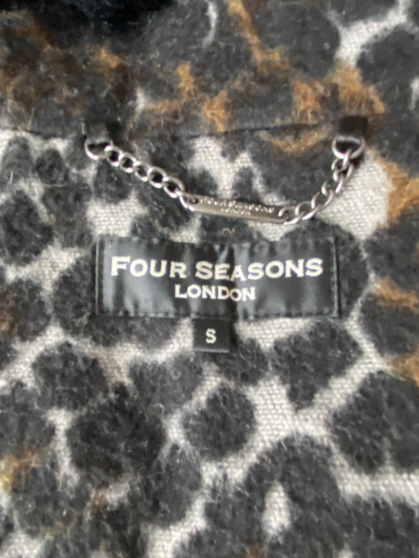 Four Seasons leopard print coat size 12-14