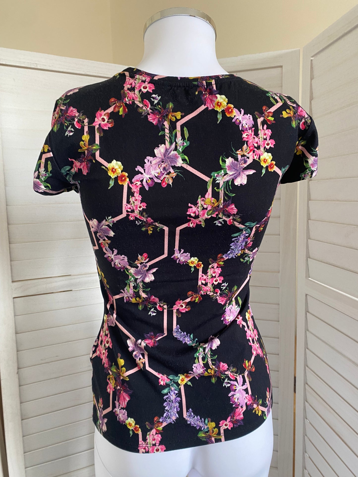 Ted Baker Lost Garden Tshirt Size 6-8