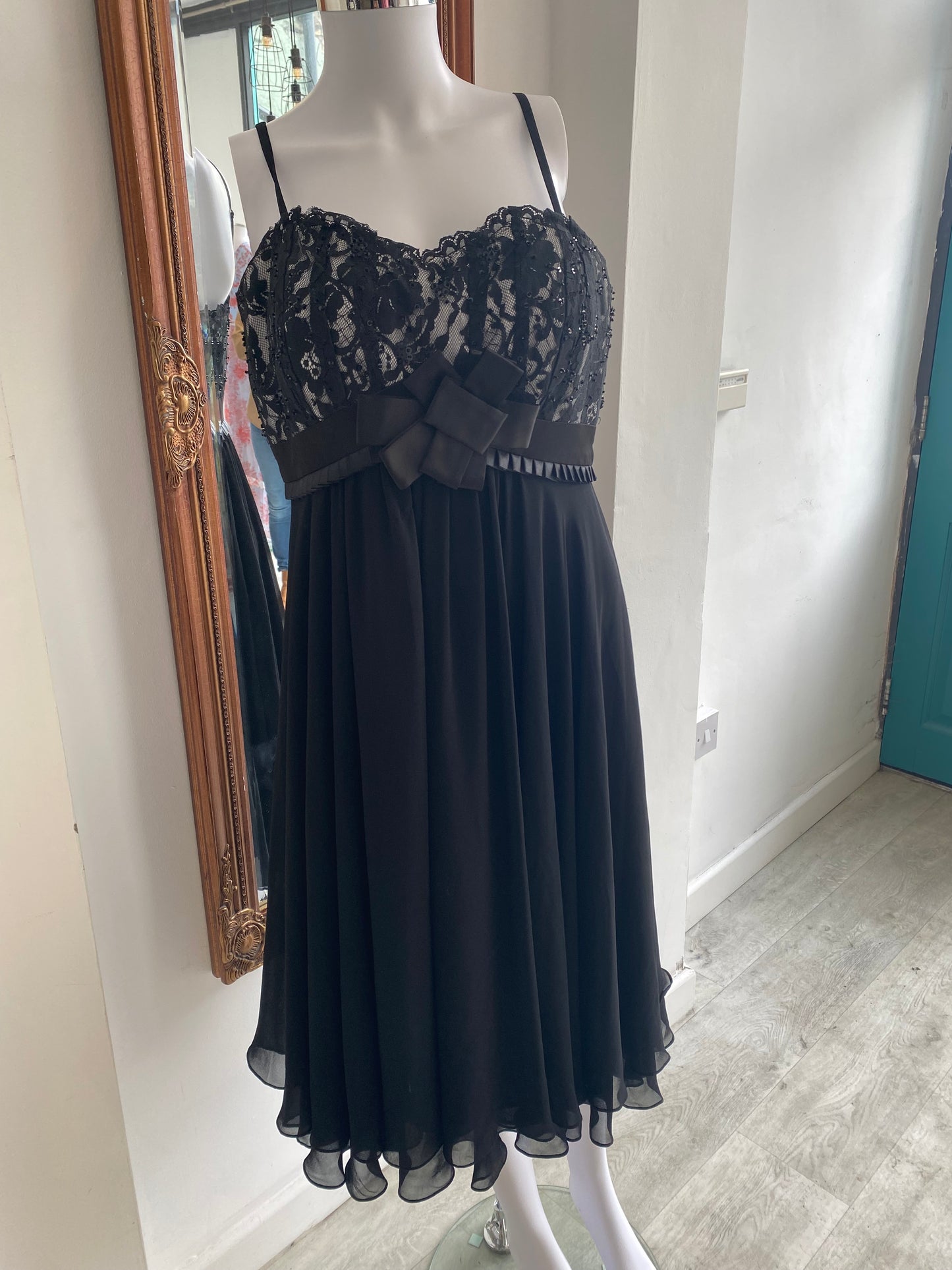 Gina Bacconi black dress size 14