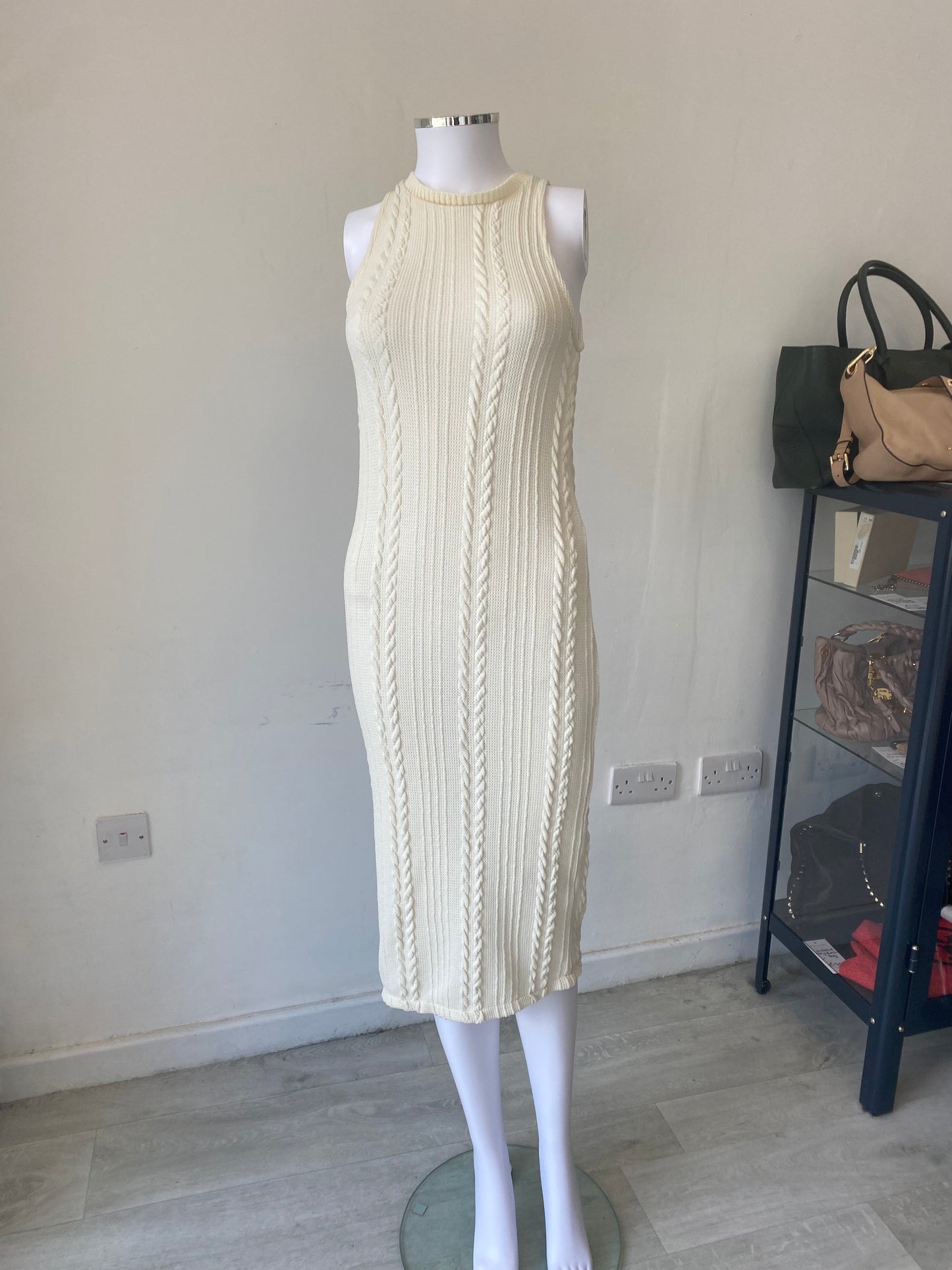 Zara Cream Zara Long Cable Knit Dress Zara Wool Blend Knit Dress Zara Cream Zara Long Cable Knit Dress Zara Wool Blend Knit Dress