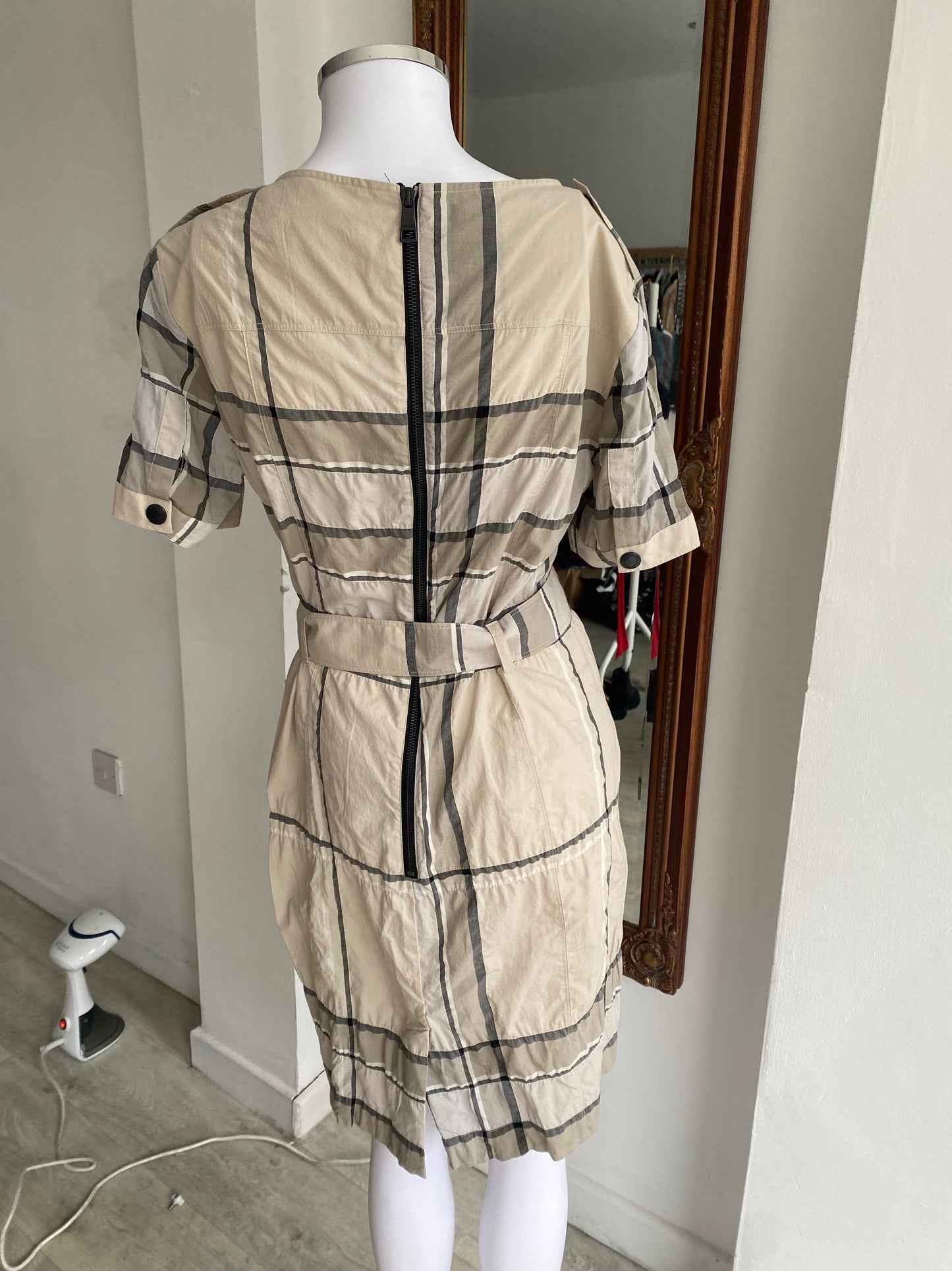 Burberry checked dress nova check size 10