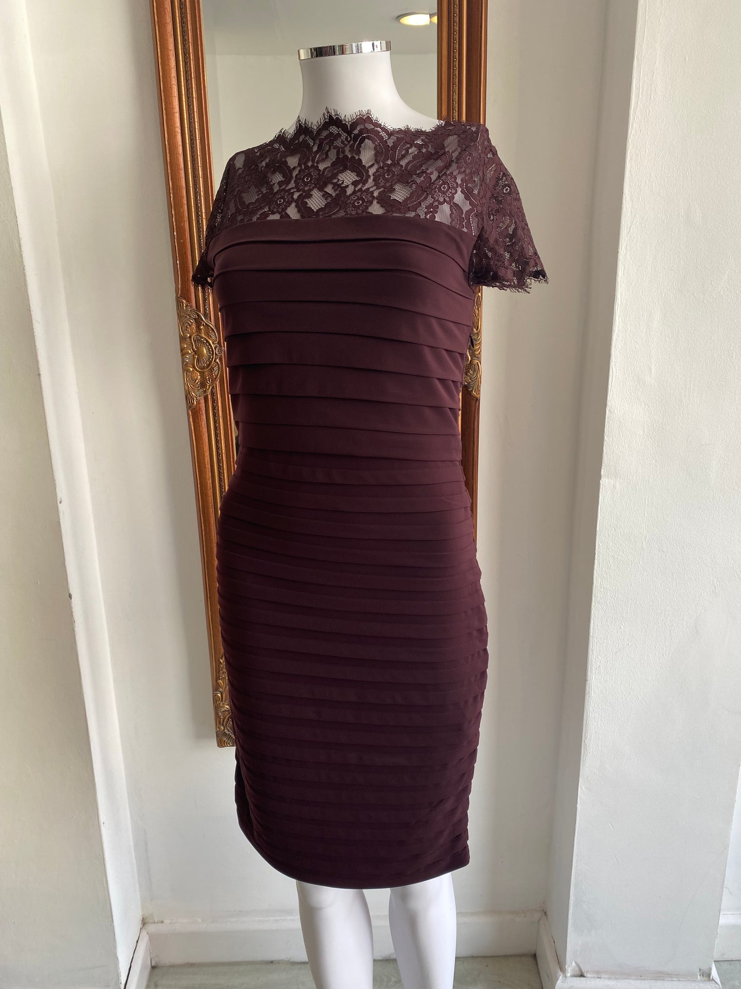 Mint Velvet burgundy dress size 8