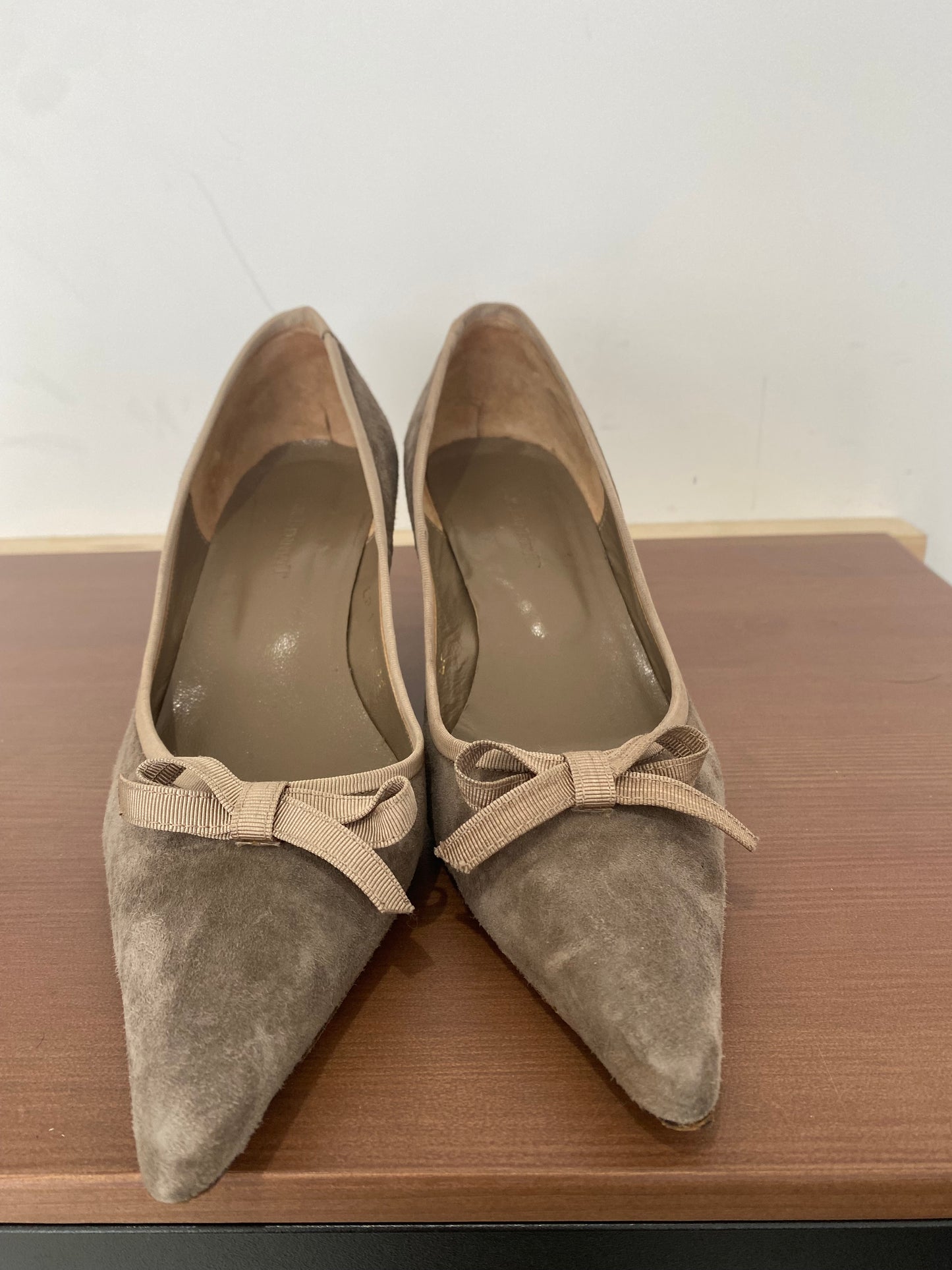 LK Bennett Beige Suede Heels with Bow Detail Size 5