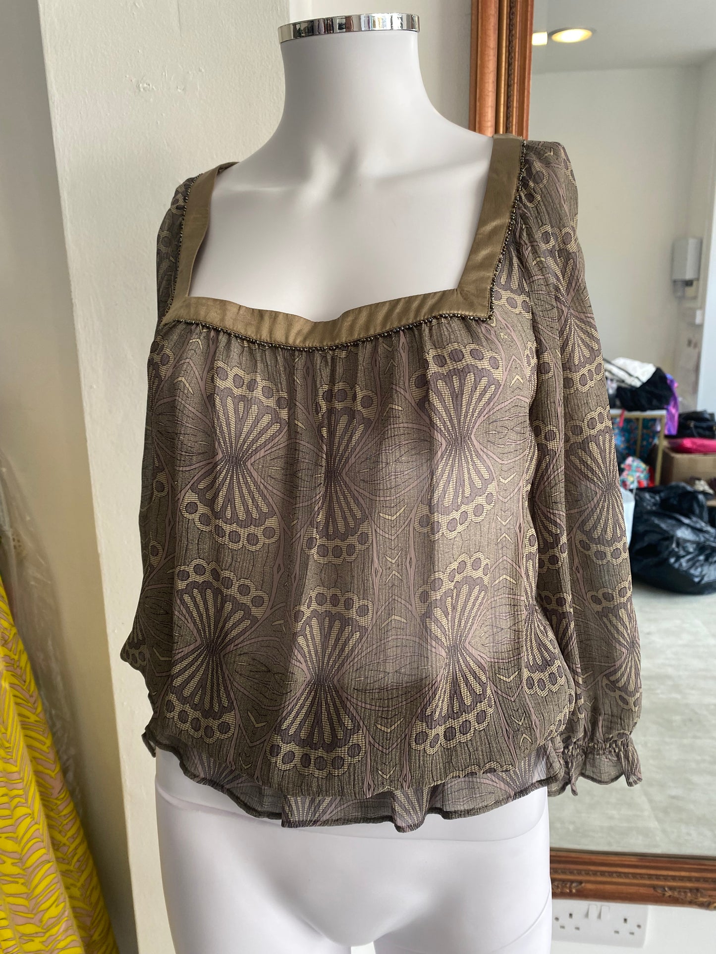 Ted Baker top size 8 silk