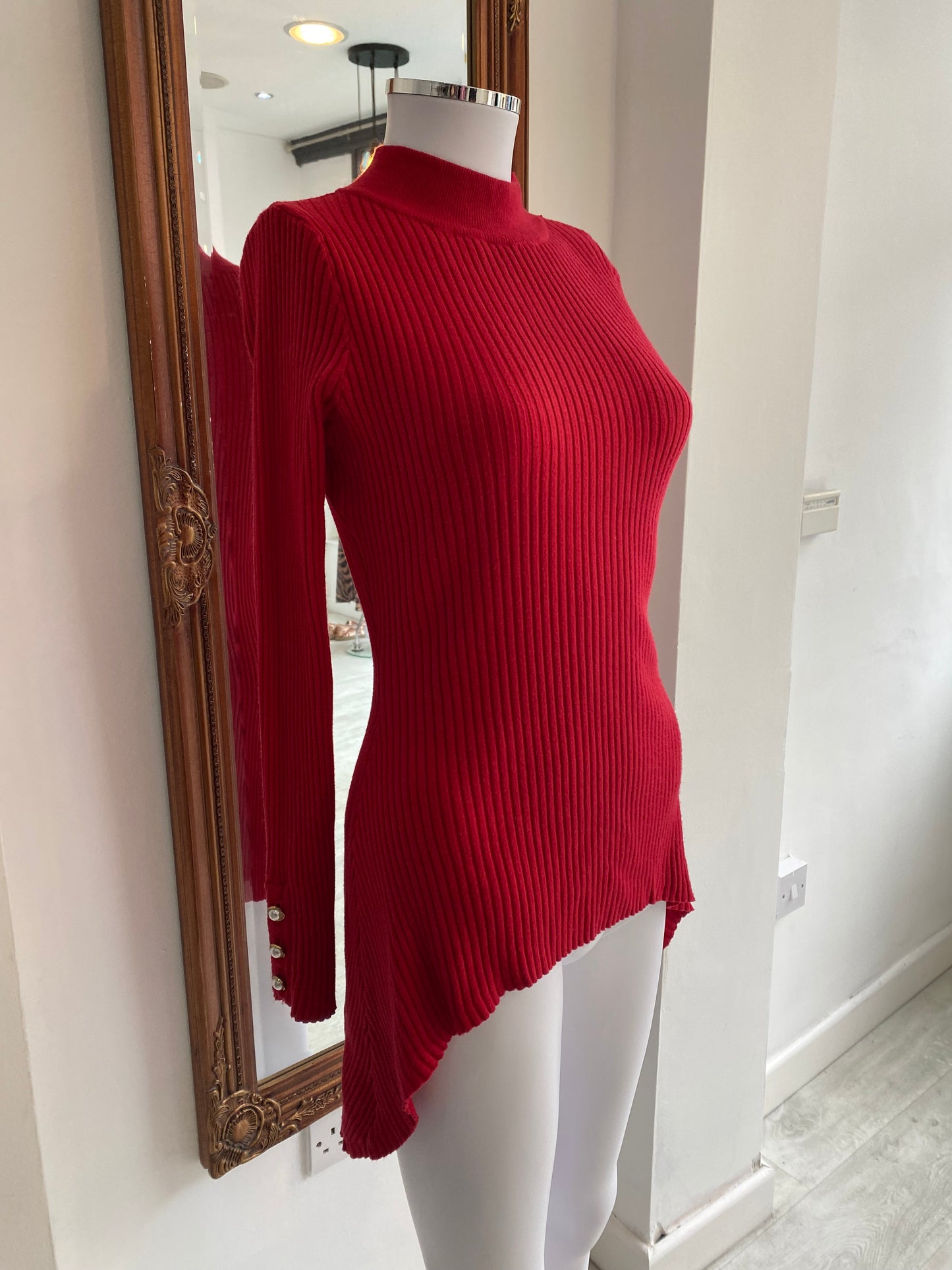 Enzoria Red Knit Top Size 8-10