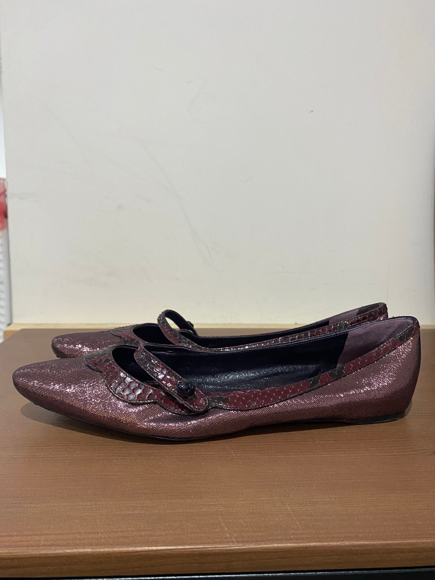 Marc Jacobs Purple Shimmer Flat Shoes Size 6