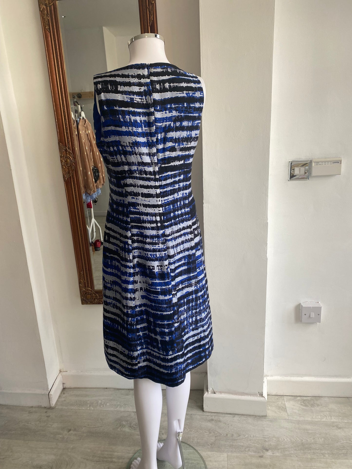 Hugo Boss Blue Patterned Silk Dress  Size 10