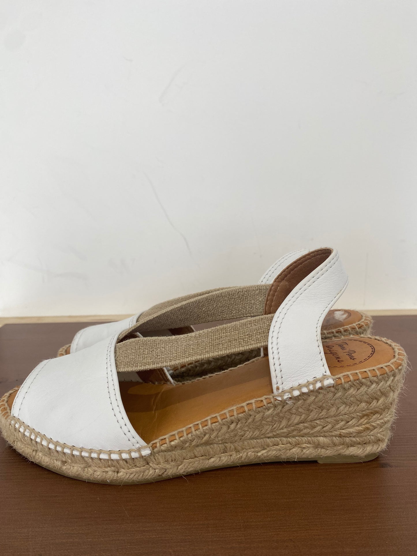 Toni Pons White Leather Wedge Sandals Size 5