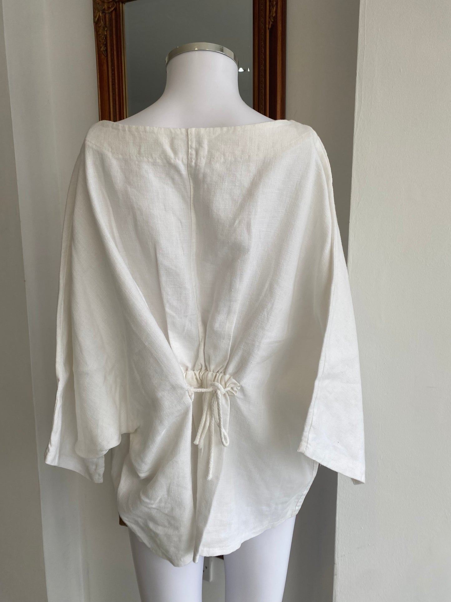 Ellamoda White Linen Top Size 12-14