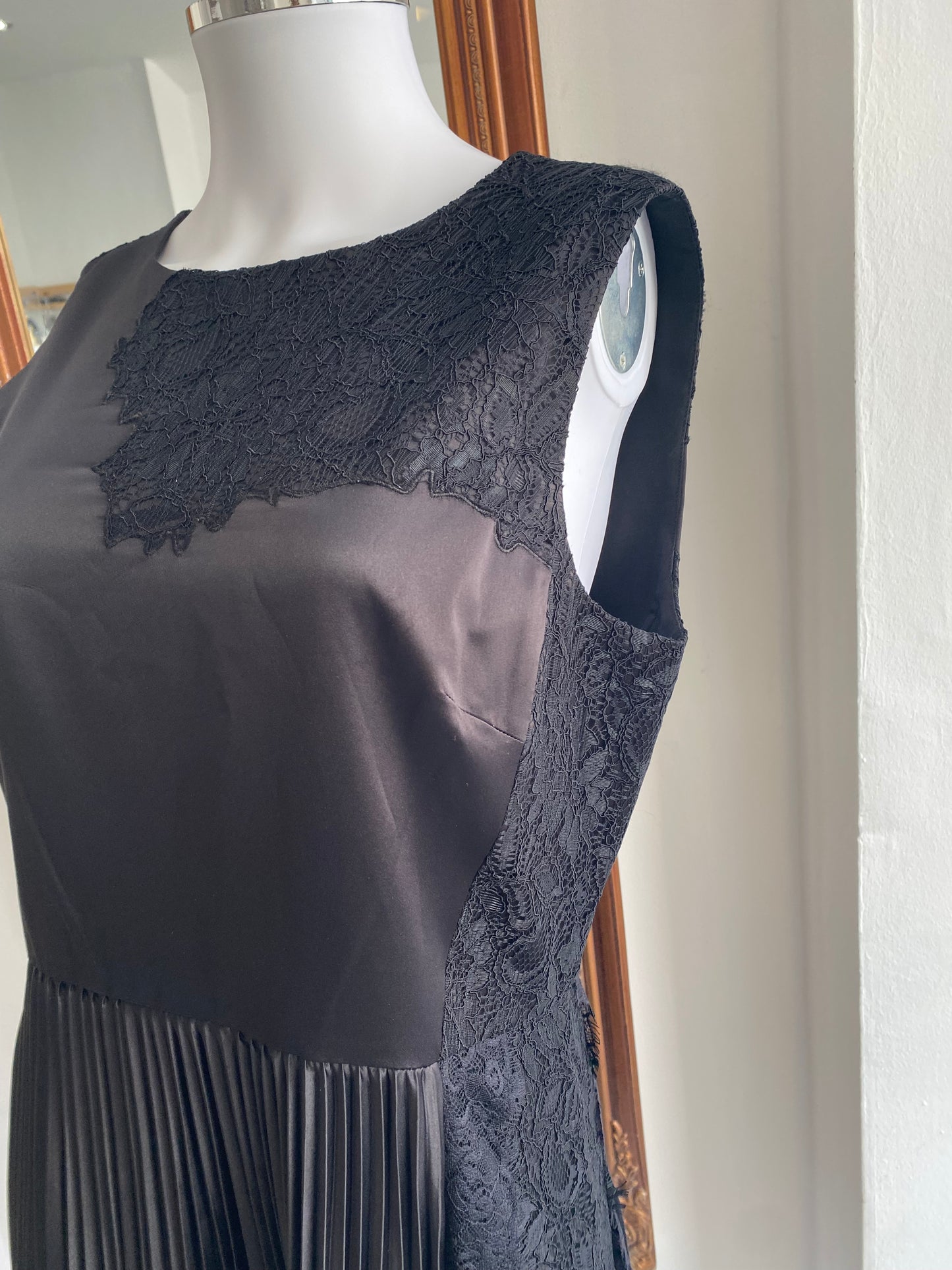 Karen Millen black dress size 14