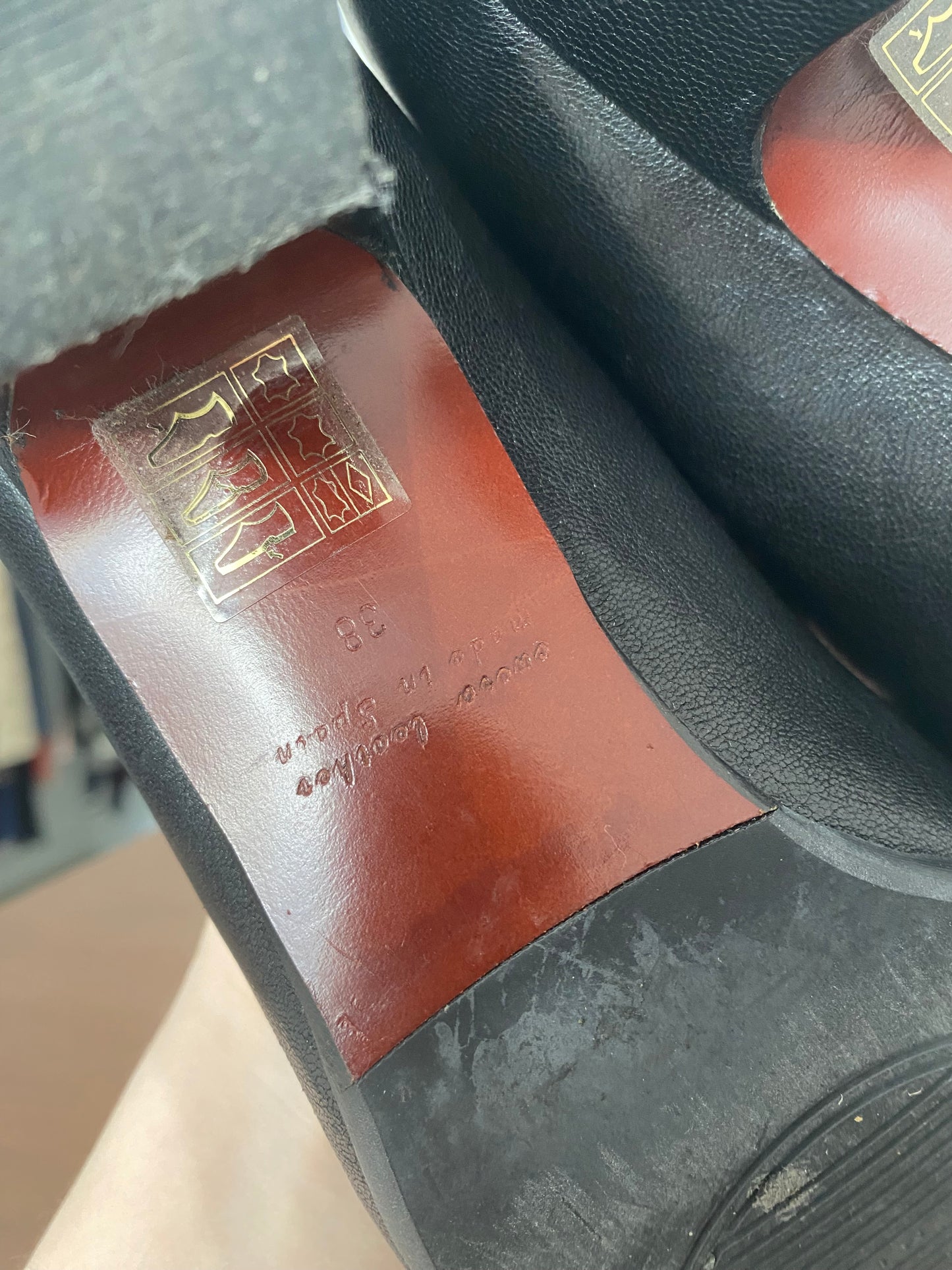 Chie Mihara Leather Ruffle T Bar Mary Jane Heels Size 5