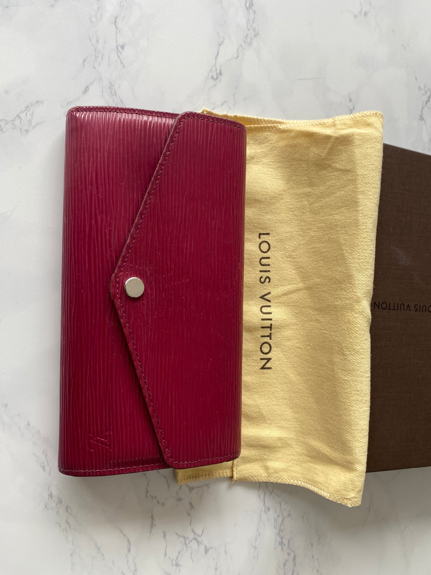 Louis Vuitton Sarah Wallet Epi Leather