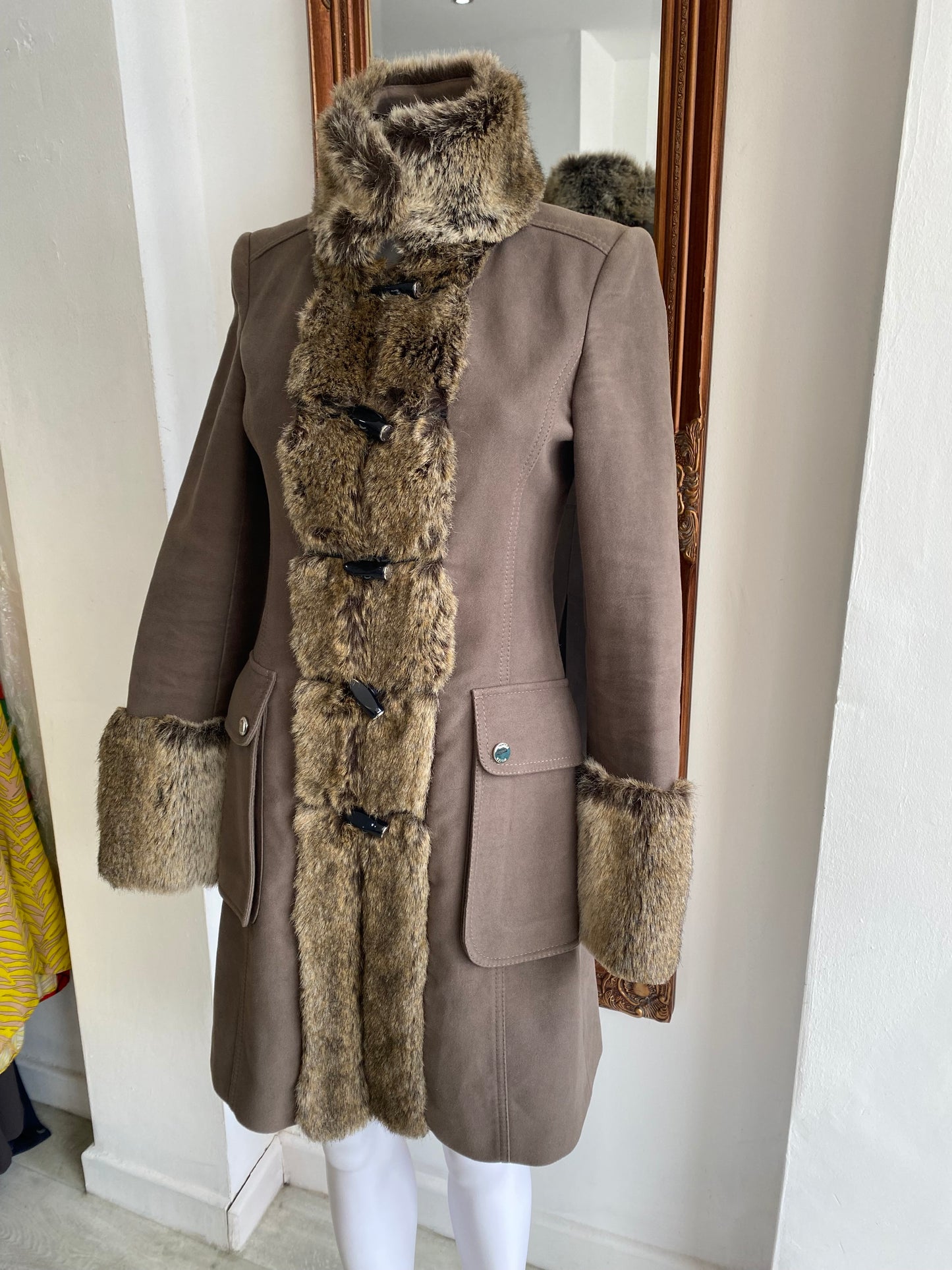 Karen Millen faux fur coat size 8