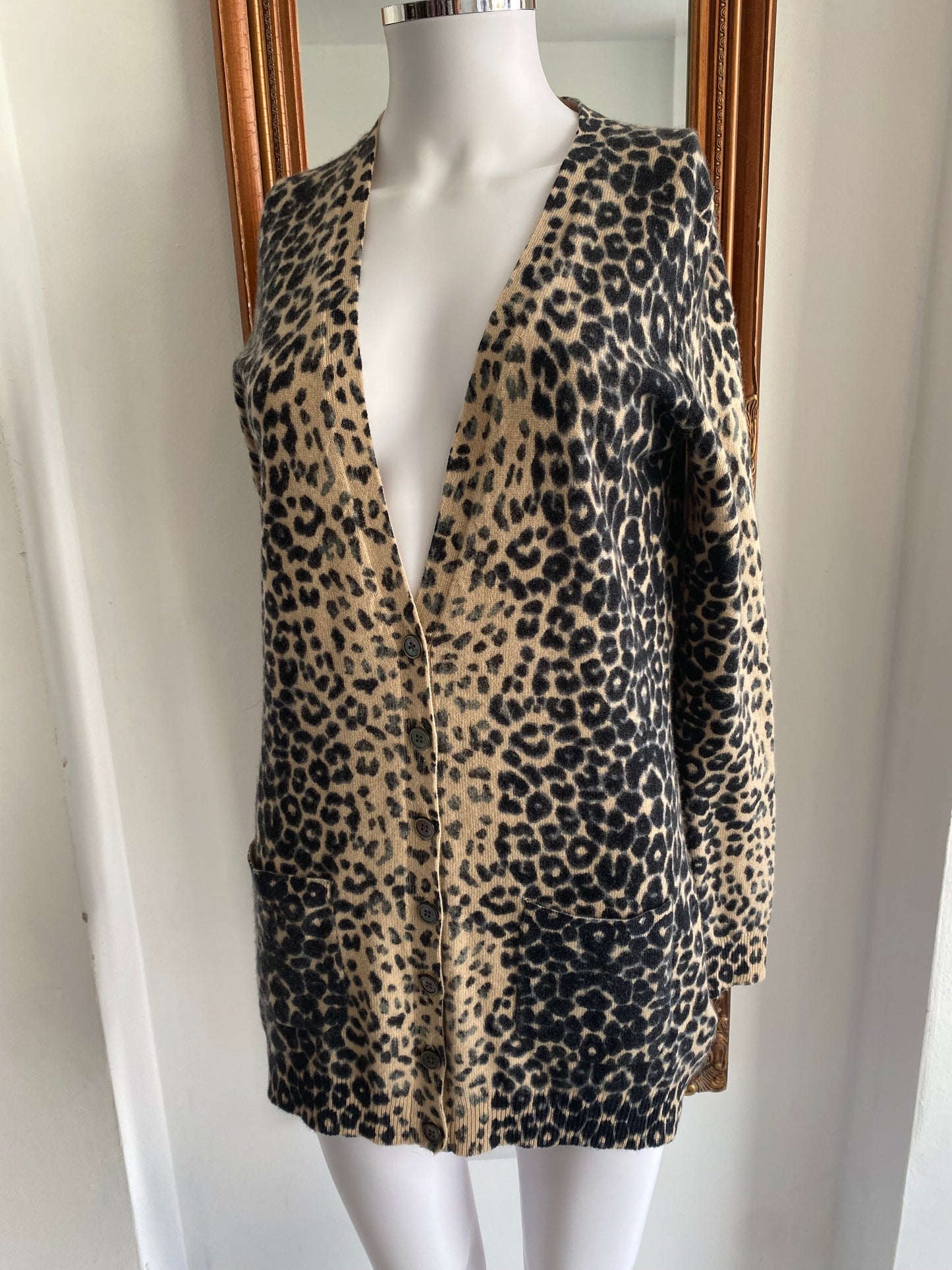 Marks and Spencer 100% cashmere leopard print cardigan size 8-10