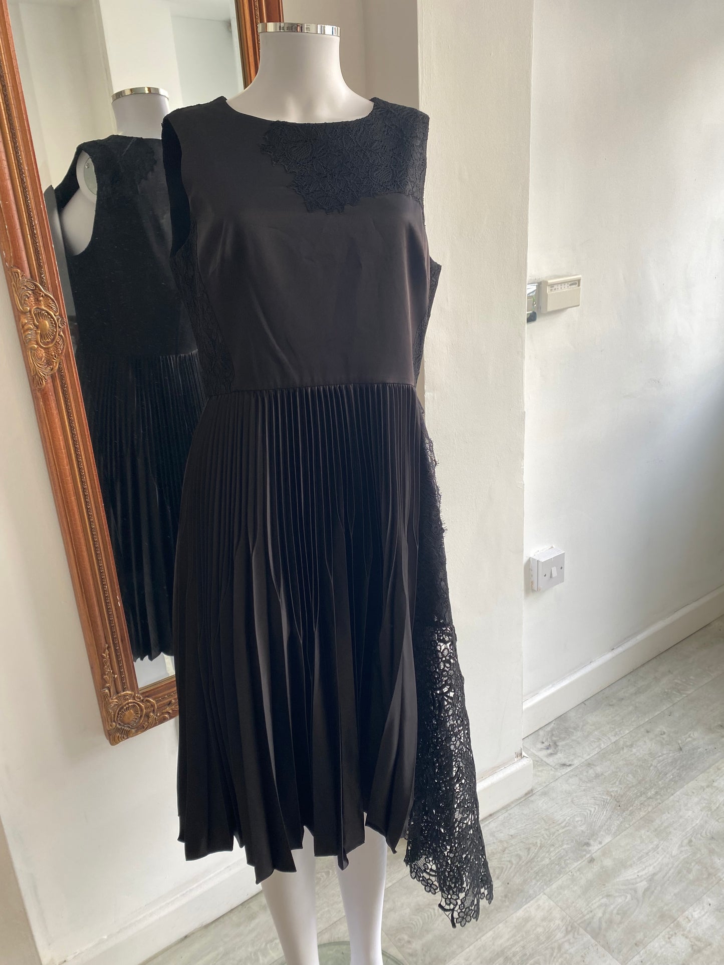 Karen Millen black dress size 14