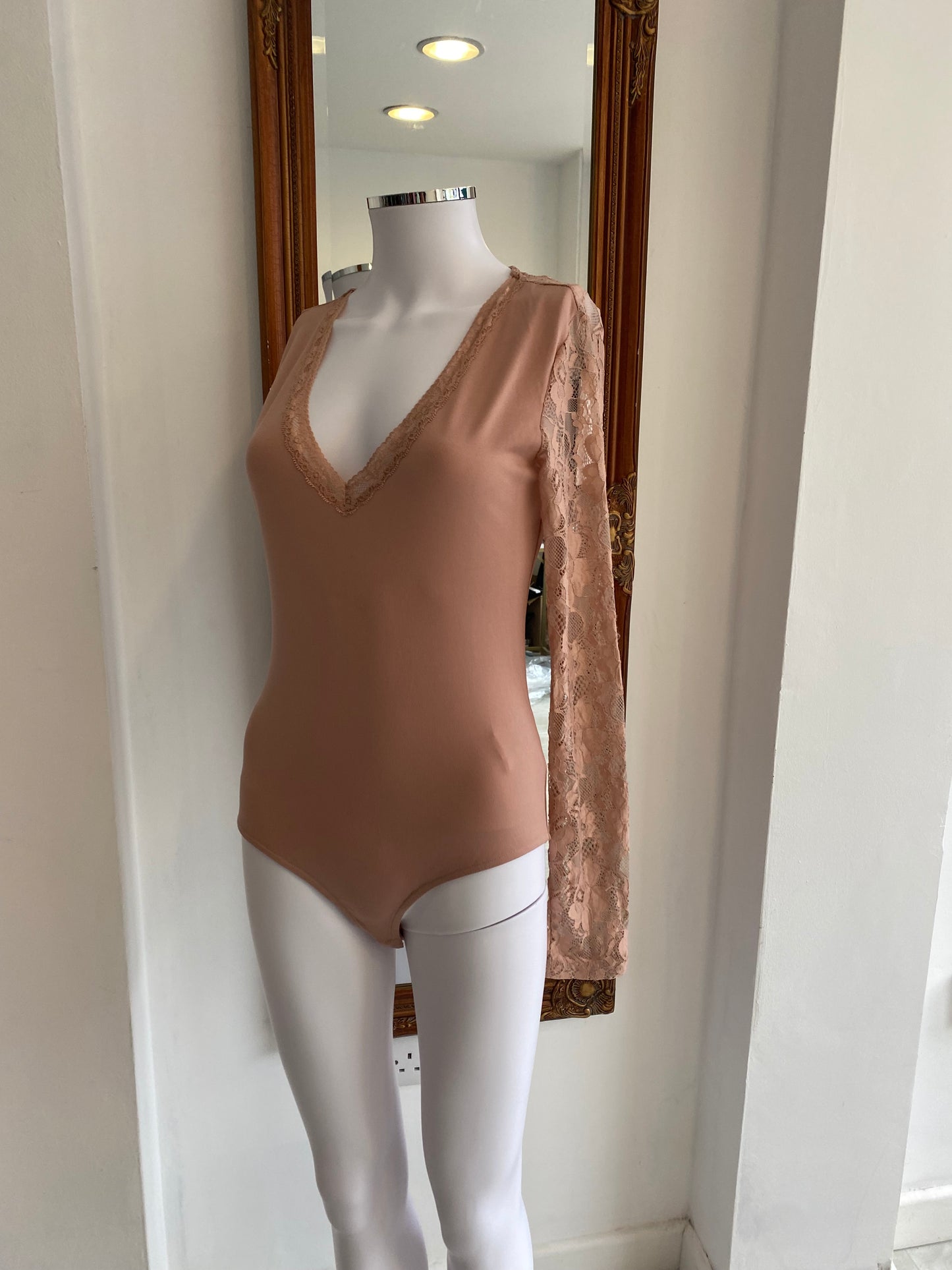 Silvian Heach Beige Lace Bodysuit Size Small 8-10