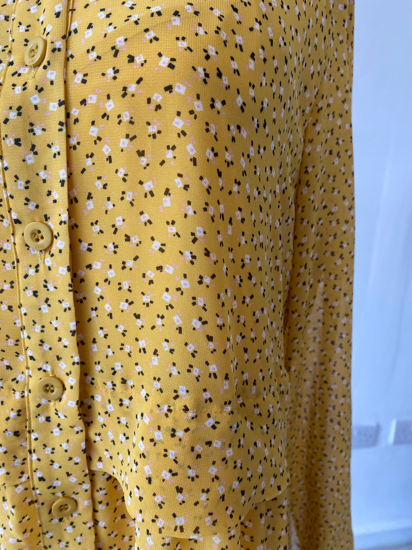 EDC by Esprit Yellow Ditzy Floral Print Dress with Separate Slip Size 8-10