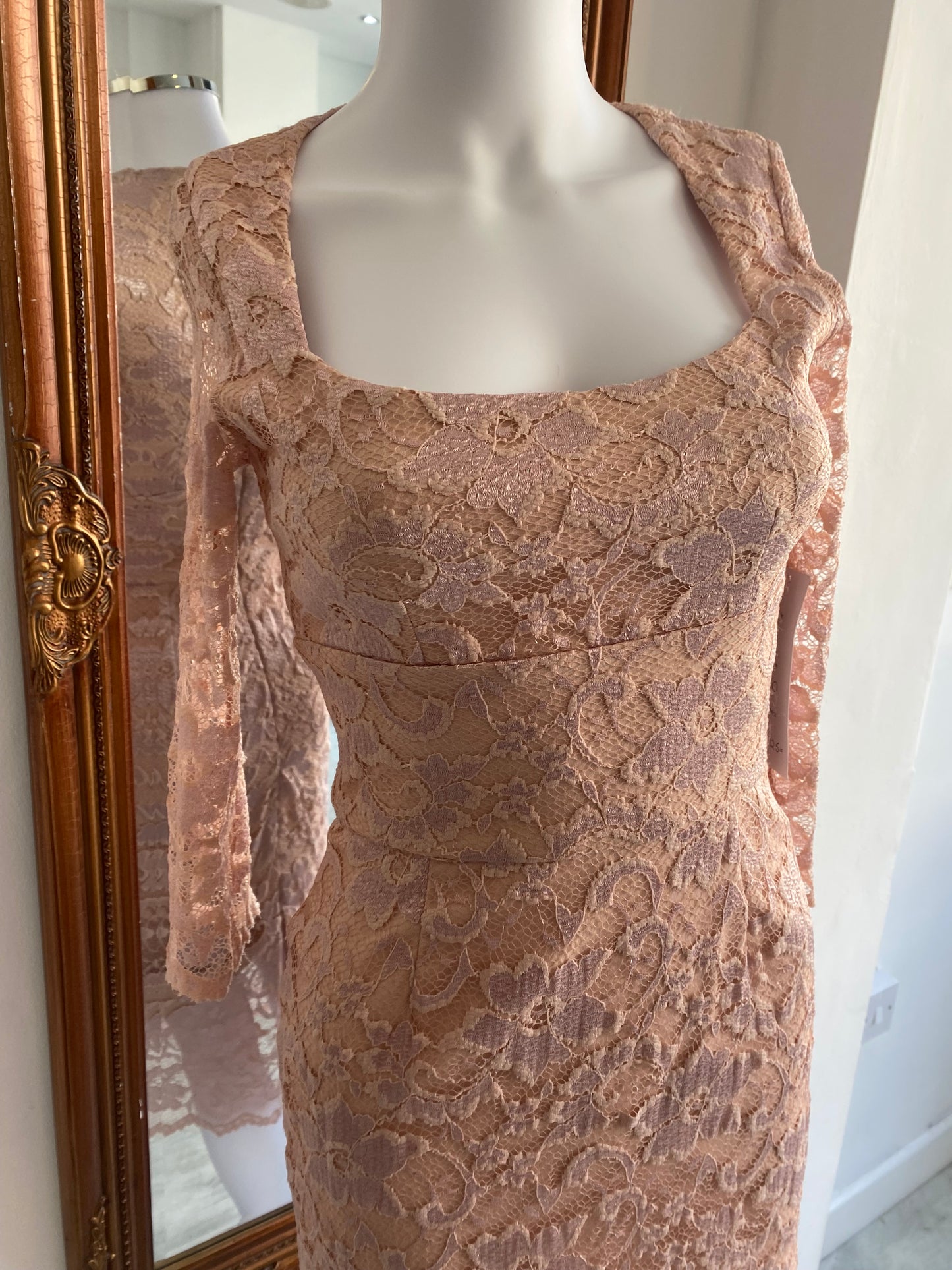 The pretty dress company lace dress size 8