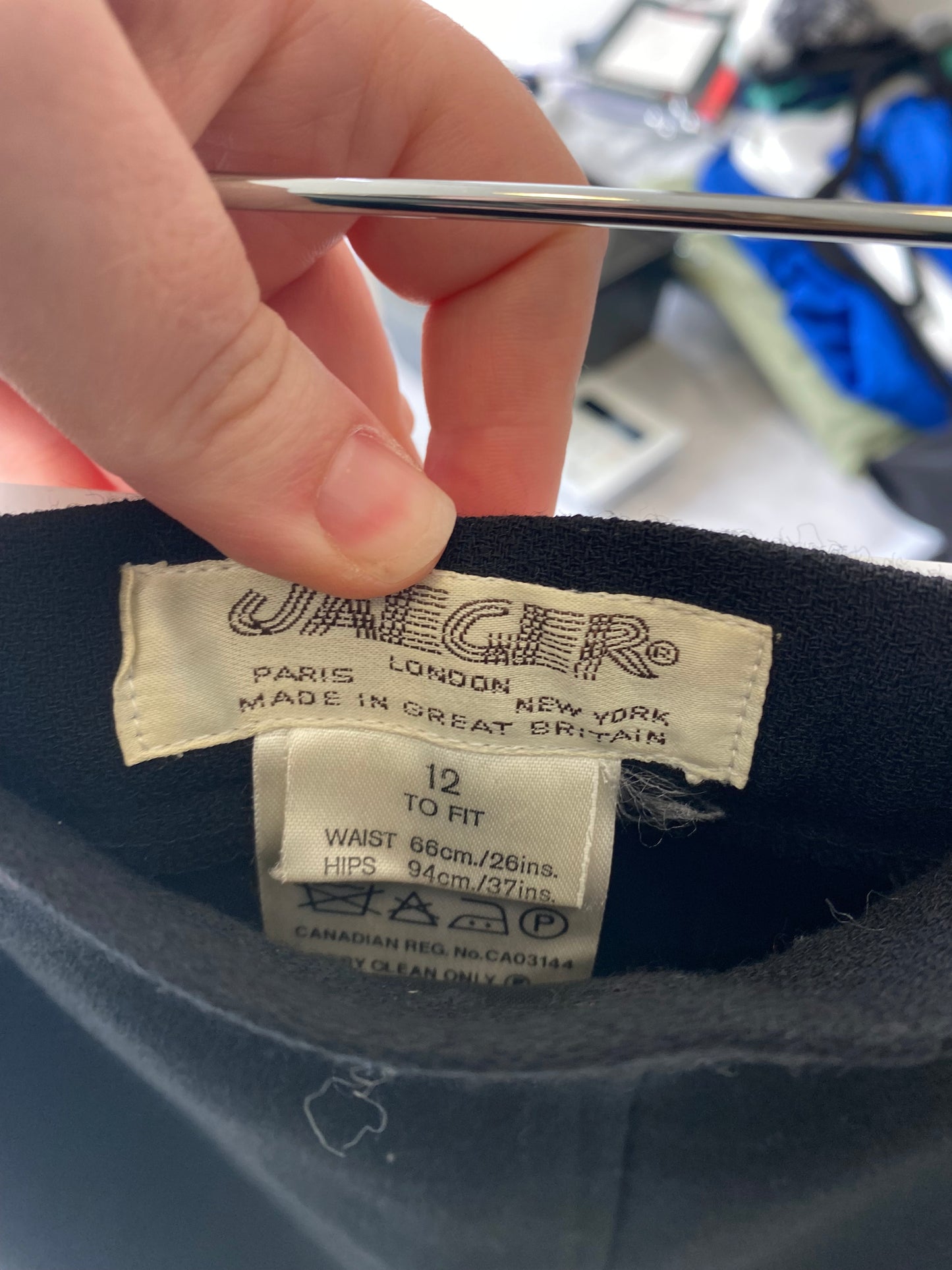 Jaeger Black Wool Skirt Size 12