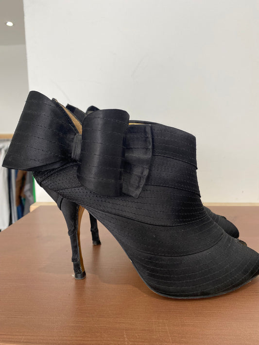 Ted Baker Black Heeled Shoes with Bow Detail Size 7