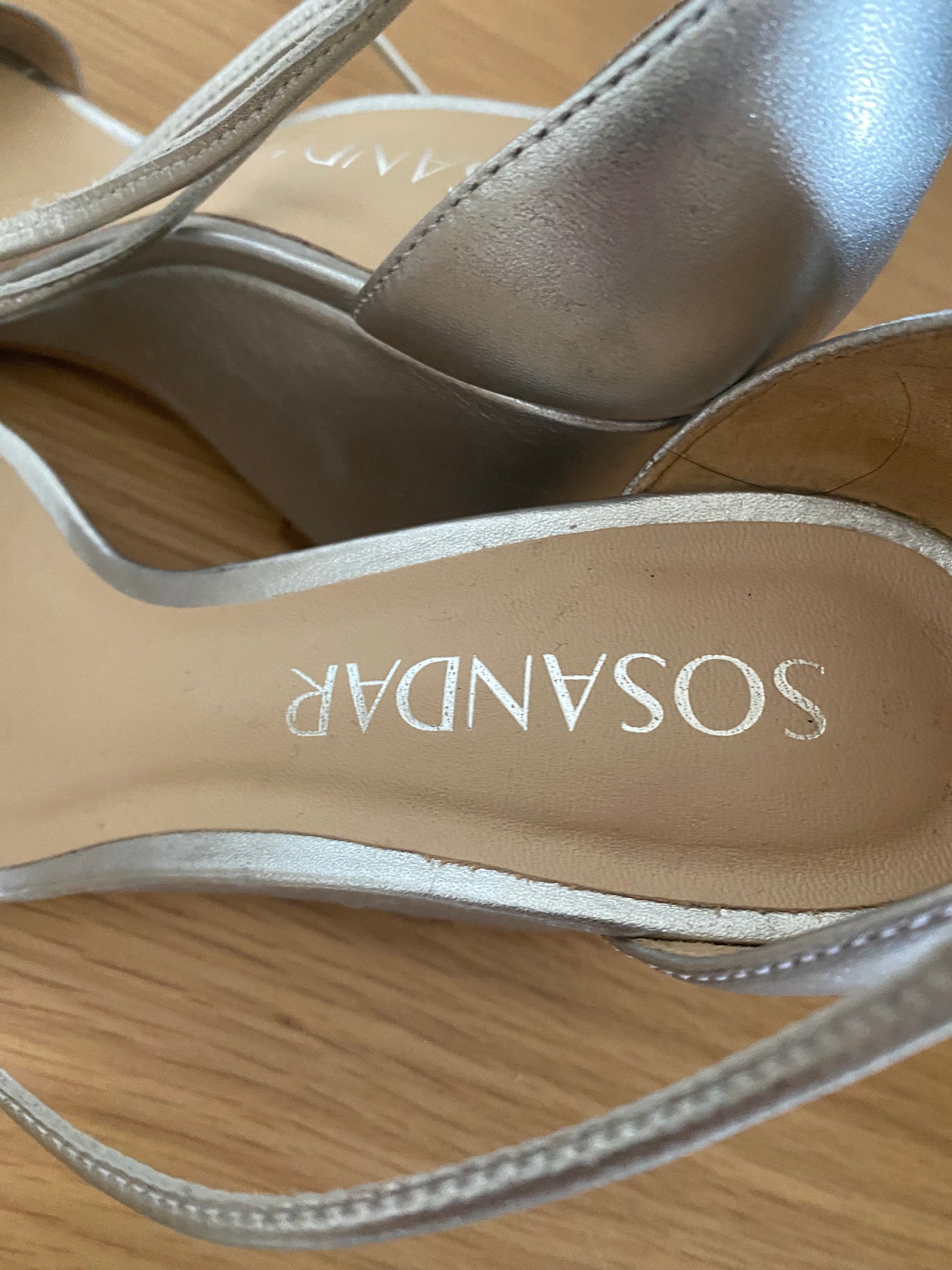 Sosander silver wedge heels size 3